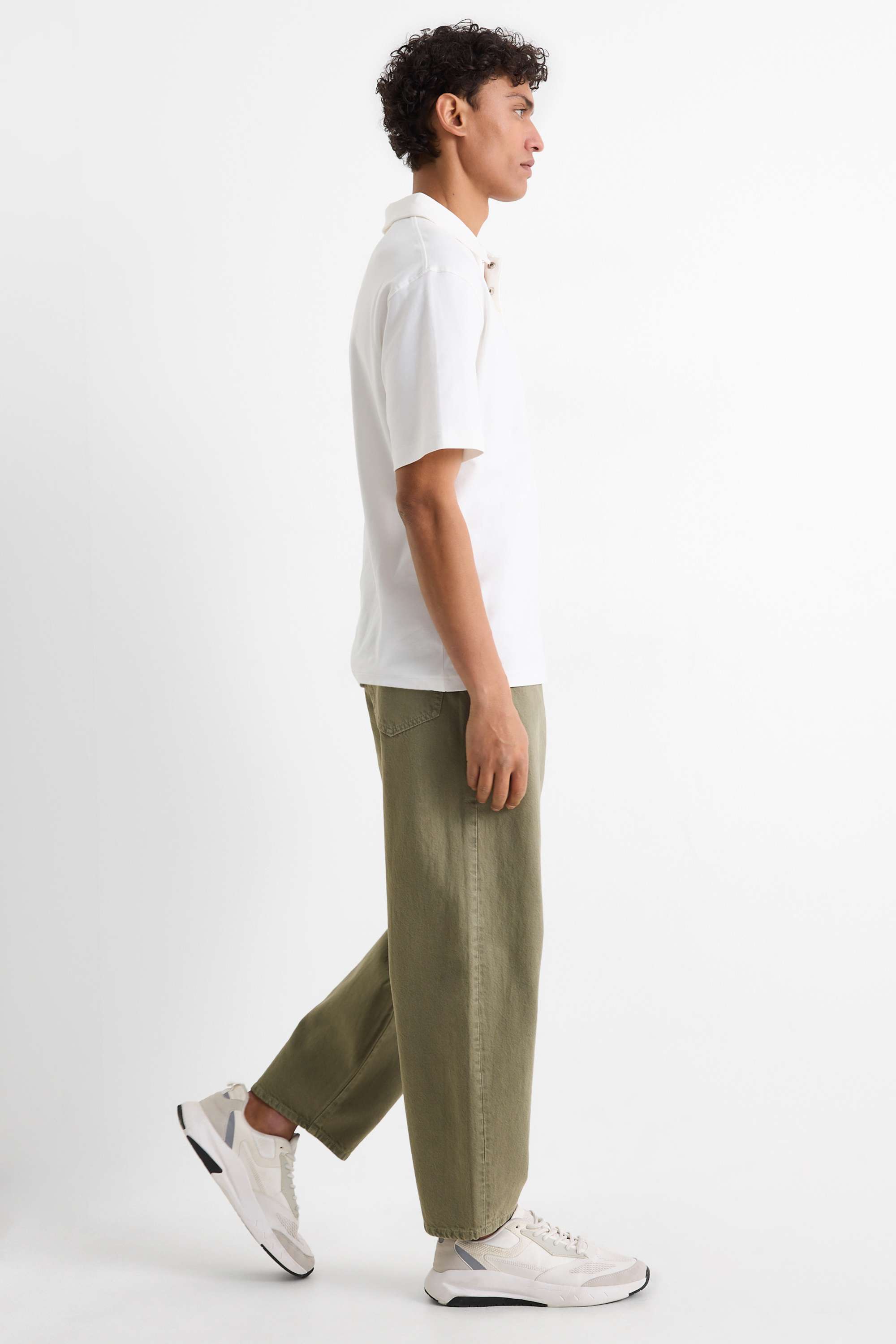 Barrel jeans green