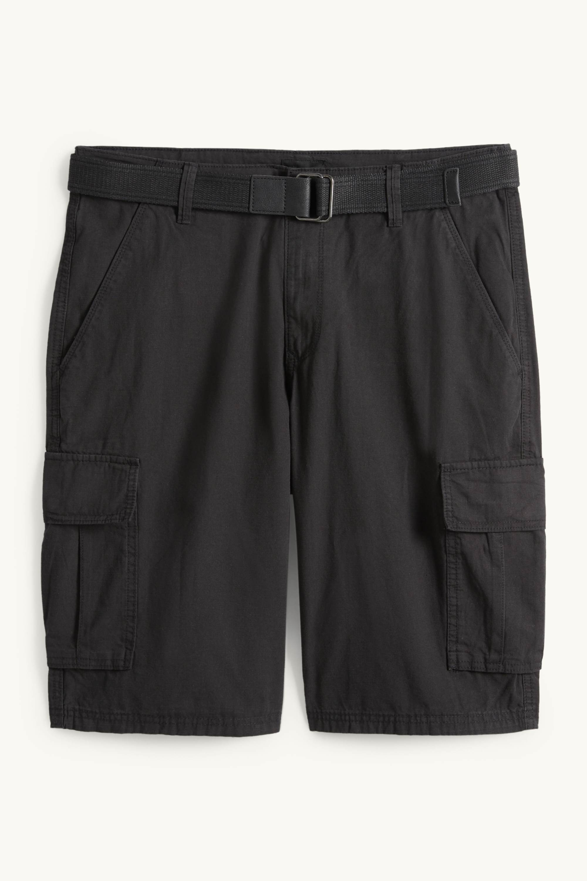 Cargo shorts with belt black
