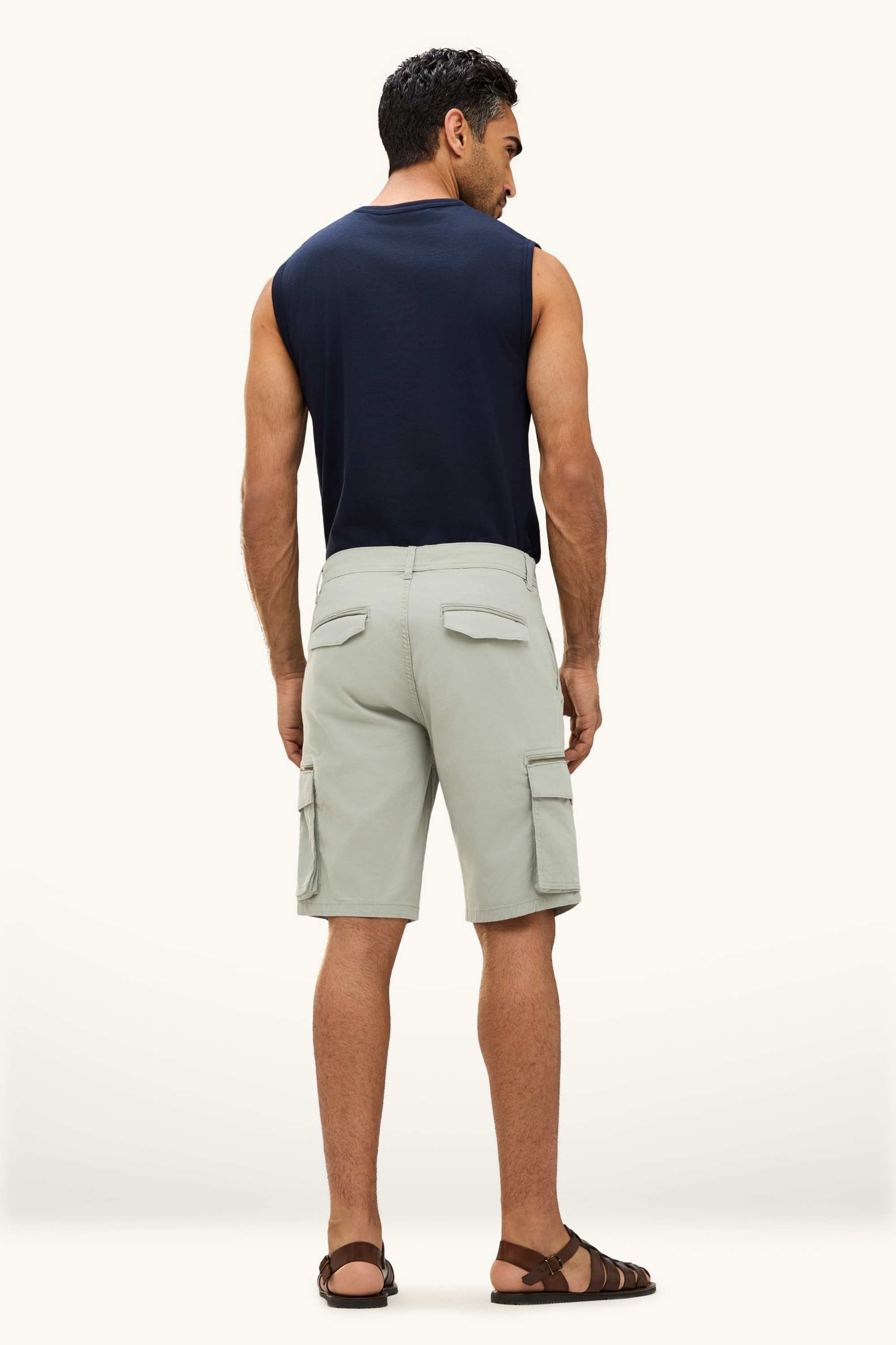 Cargo shorts light green