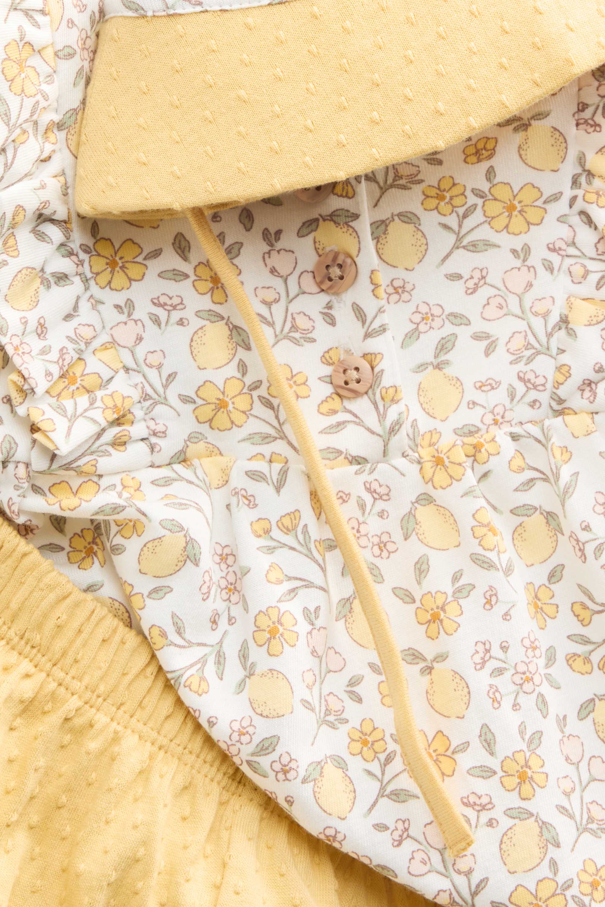 Flowers and lemons - baby outfit - 3 piece yellow
