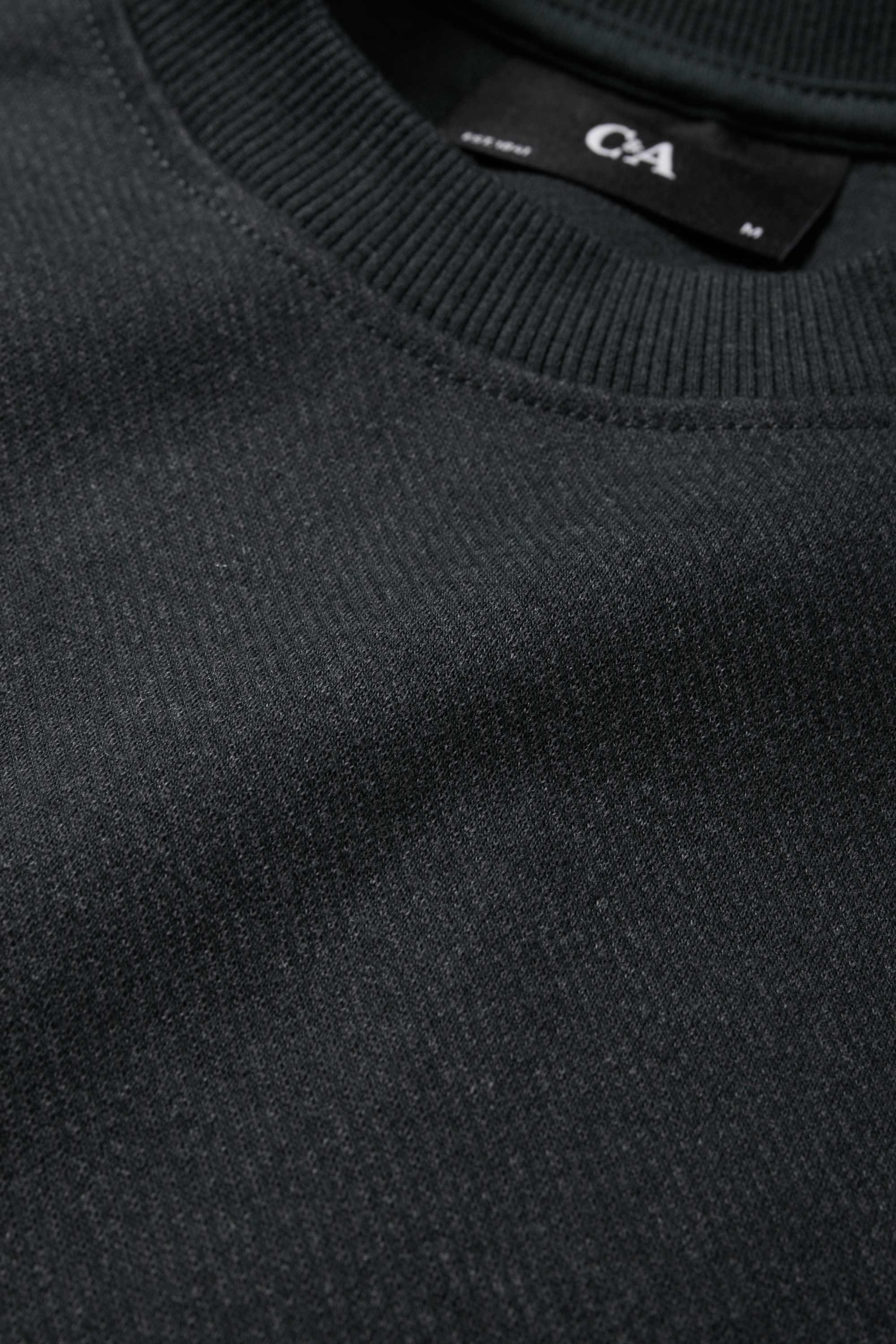 Sweatshirt - textured dark green