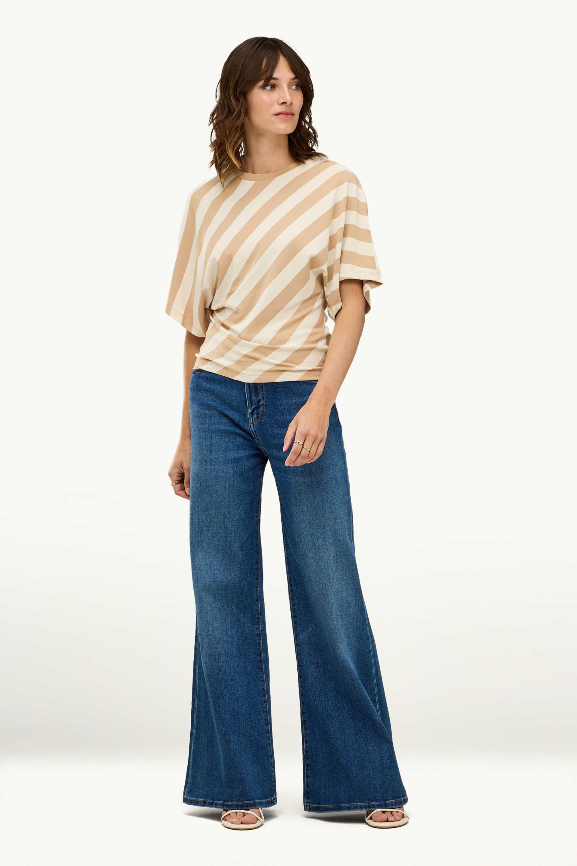 T-shirt - regular fit - striped light brown