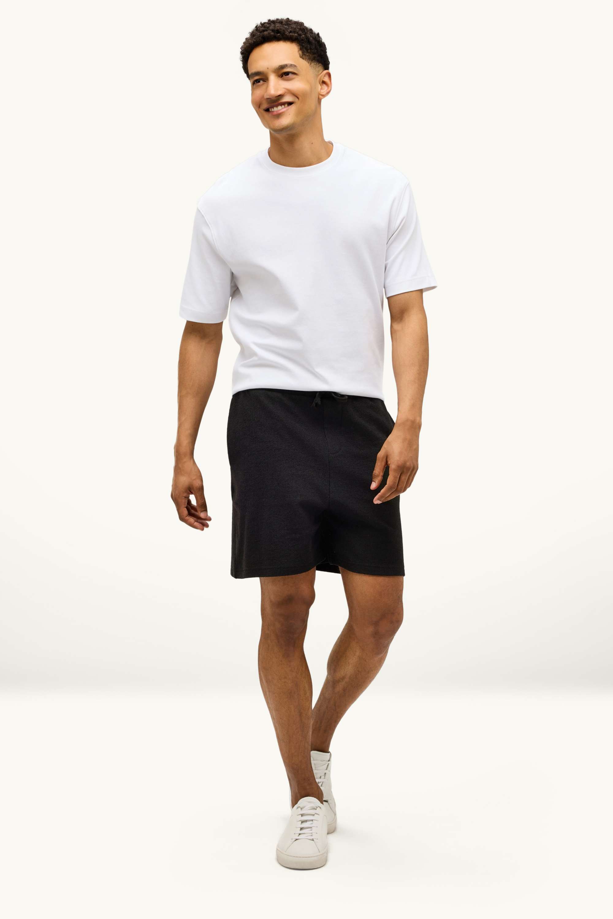 Sweat shorts - textured black