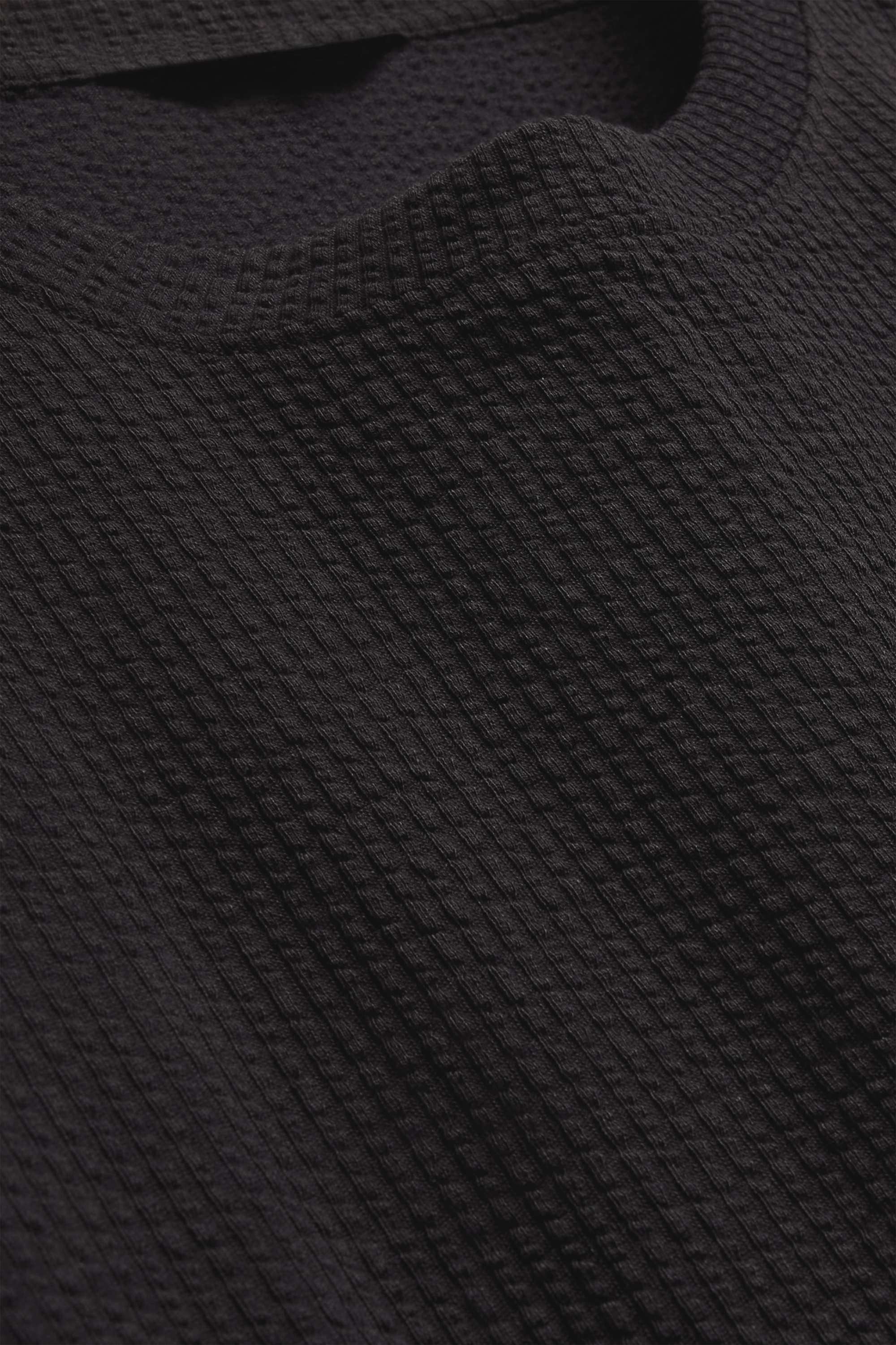 T-shirt - regular fit - textured black