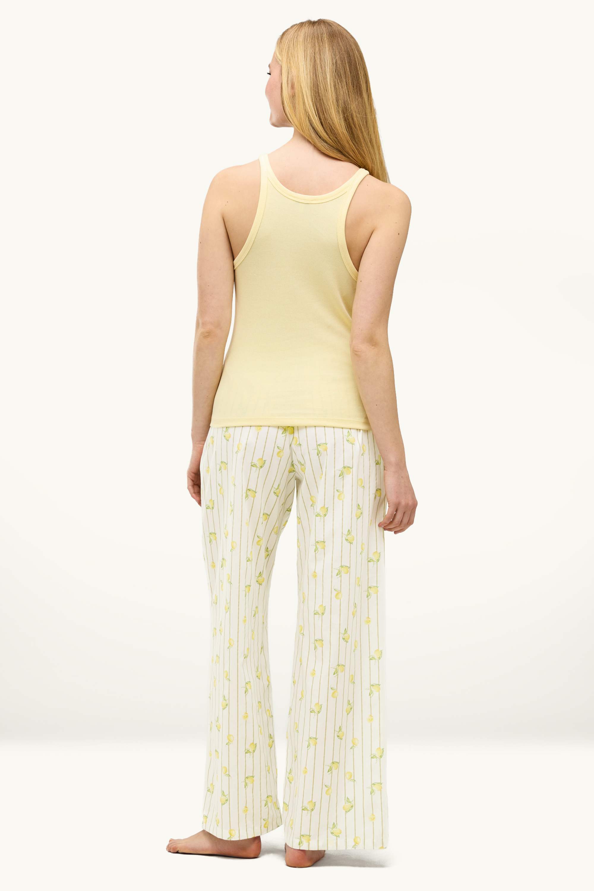 Pyjamas - patterned yellow