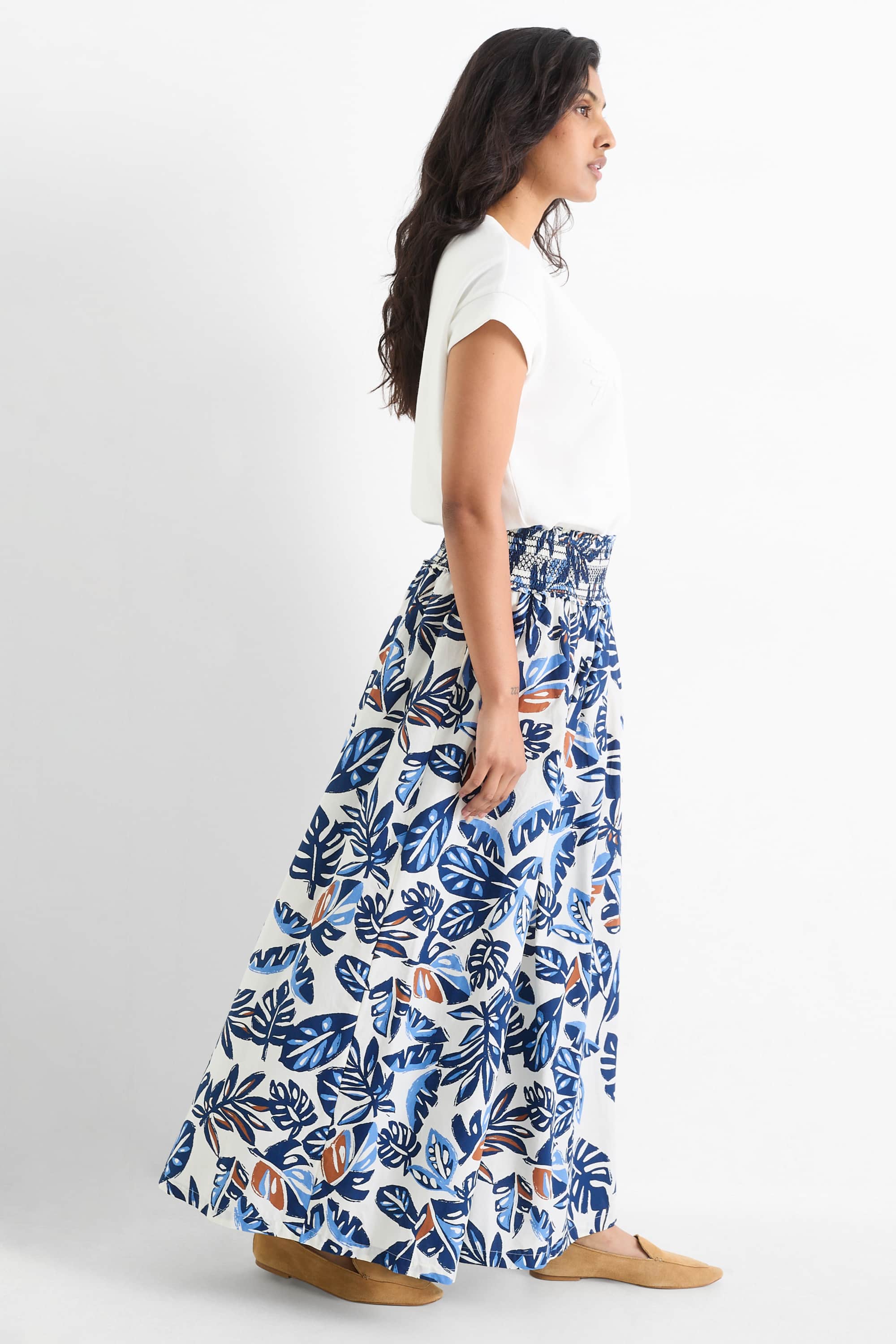 Skirt - patterned dark blue / white