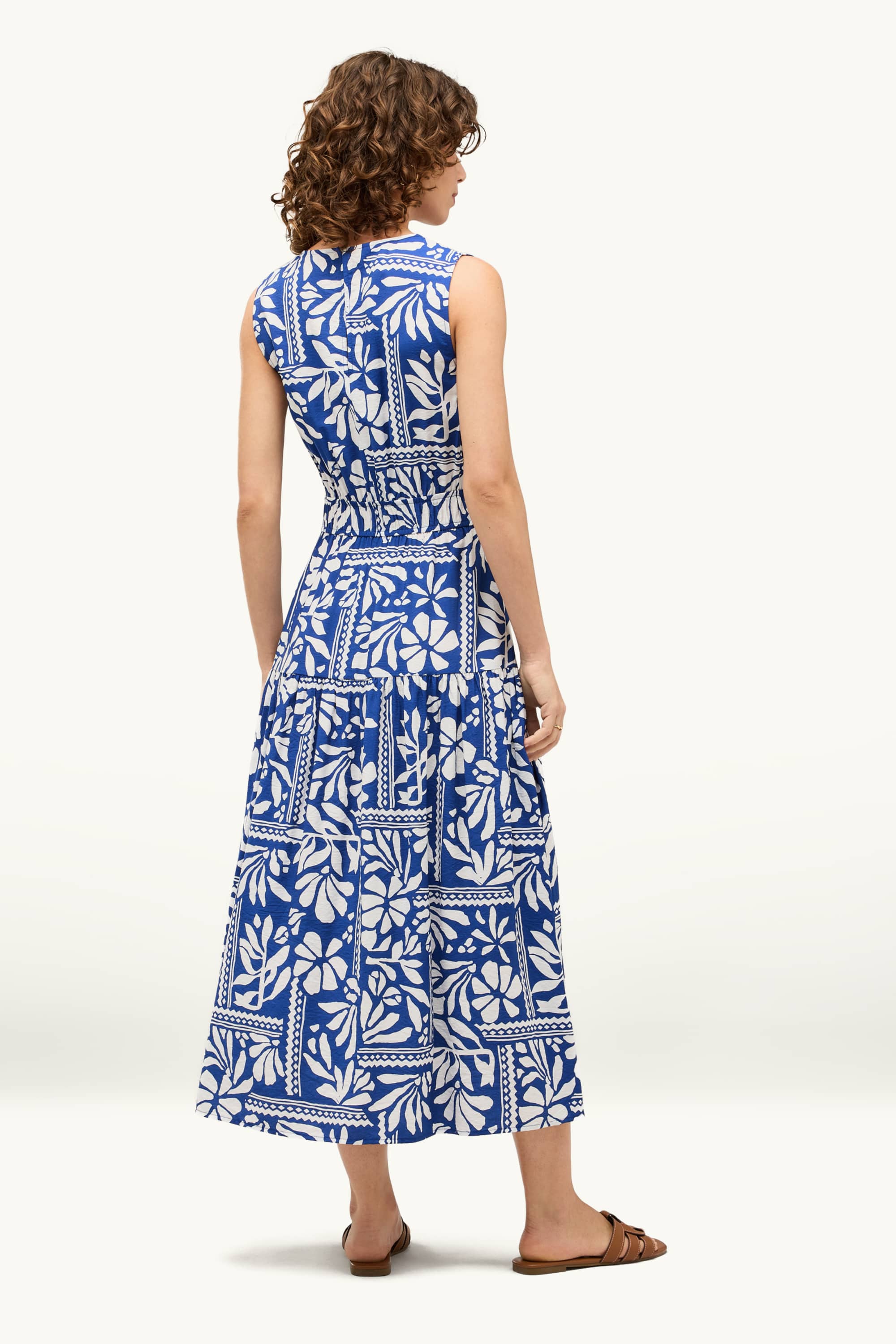 Fit & flare dress - patterned blue / white