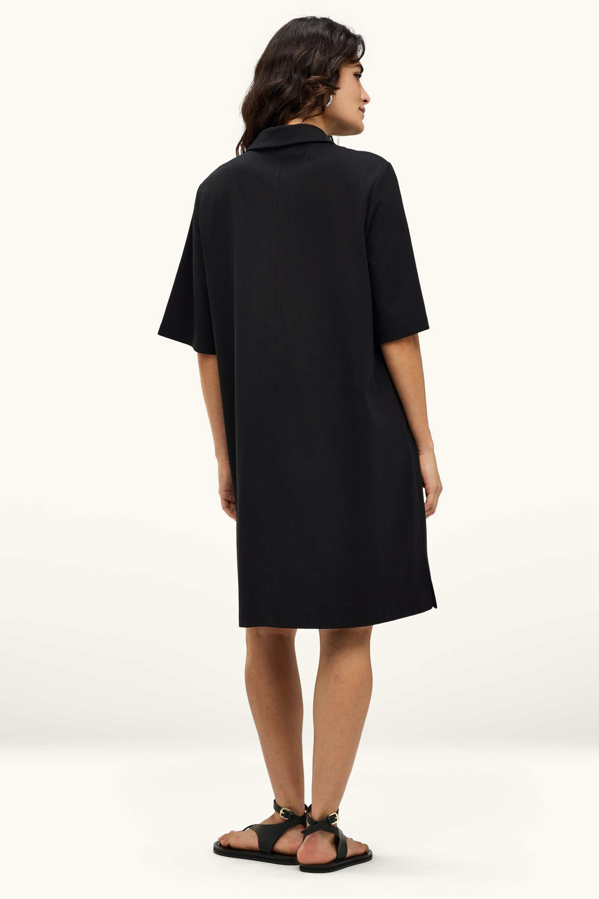 T-shirt dress black
