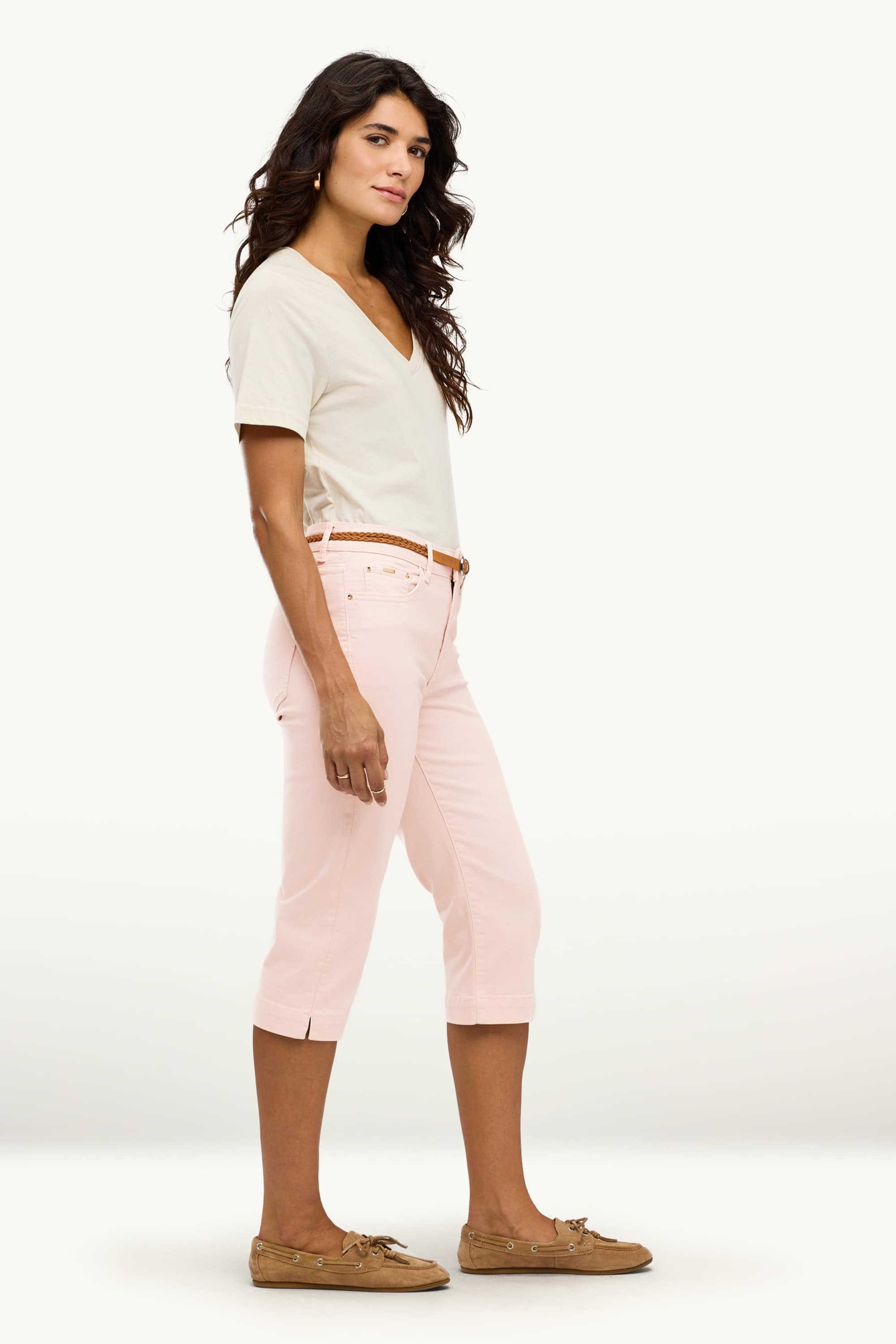 Capri jeans with belt - mid-rise waist pale pink