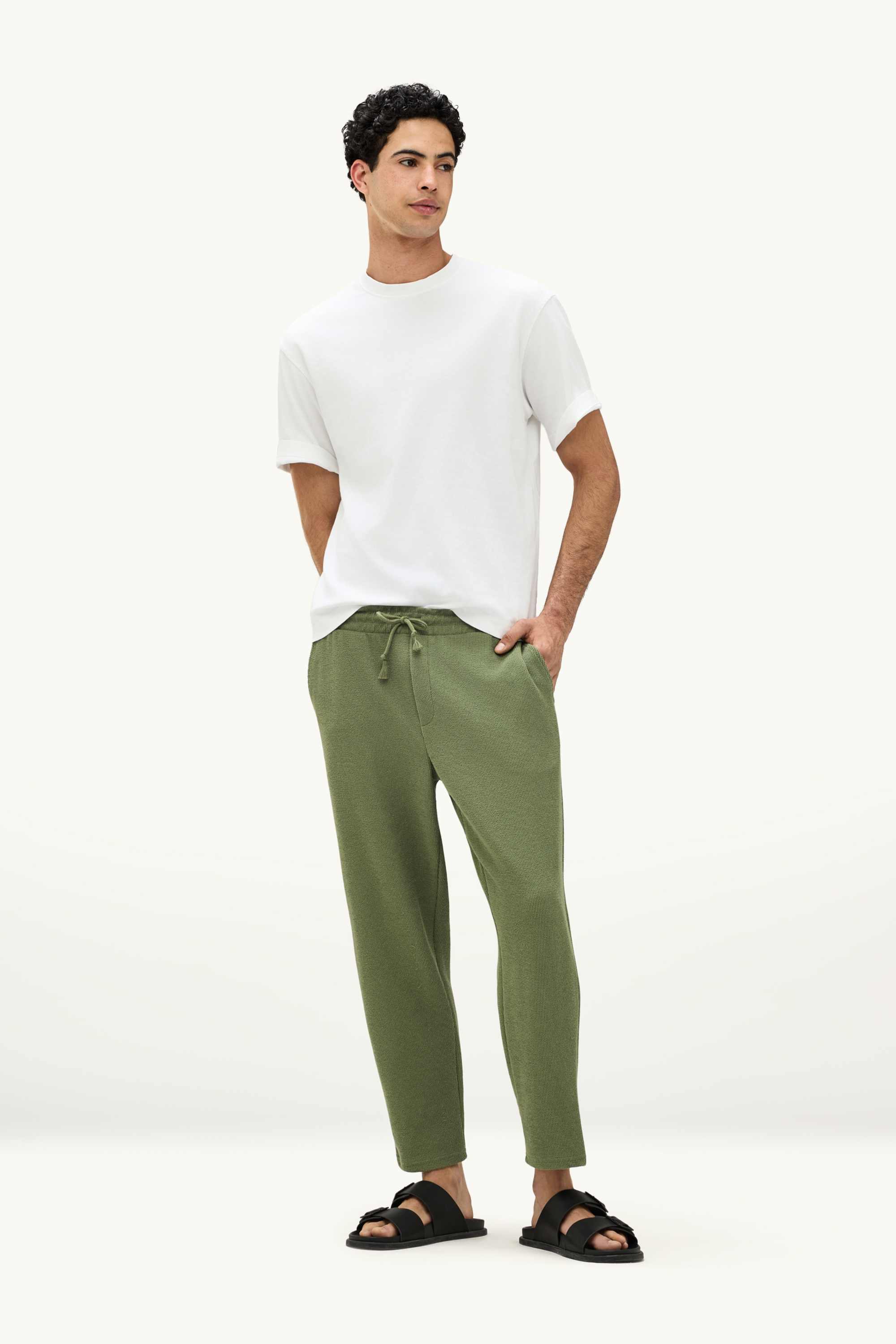 Joggers green