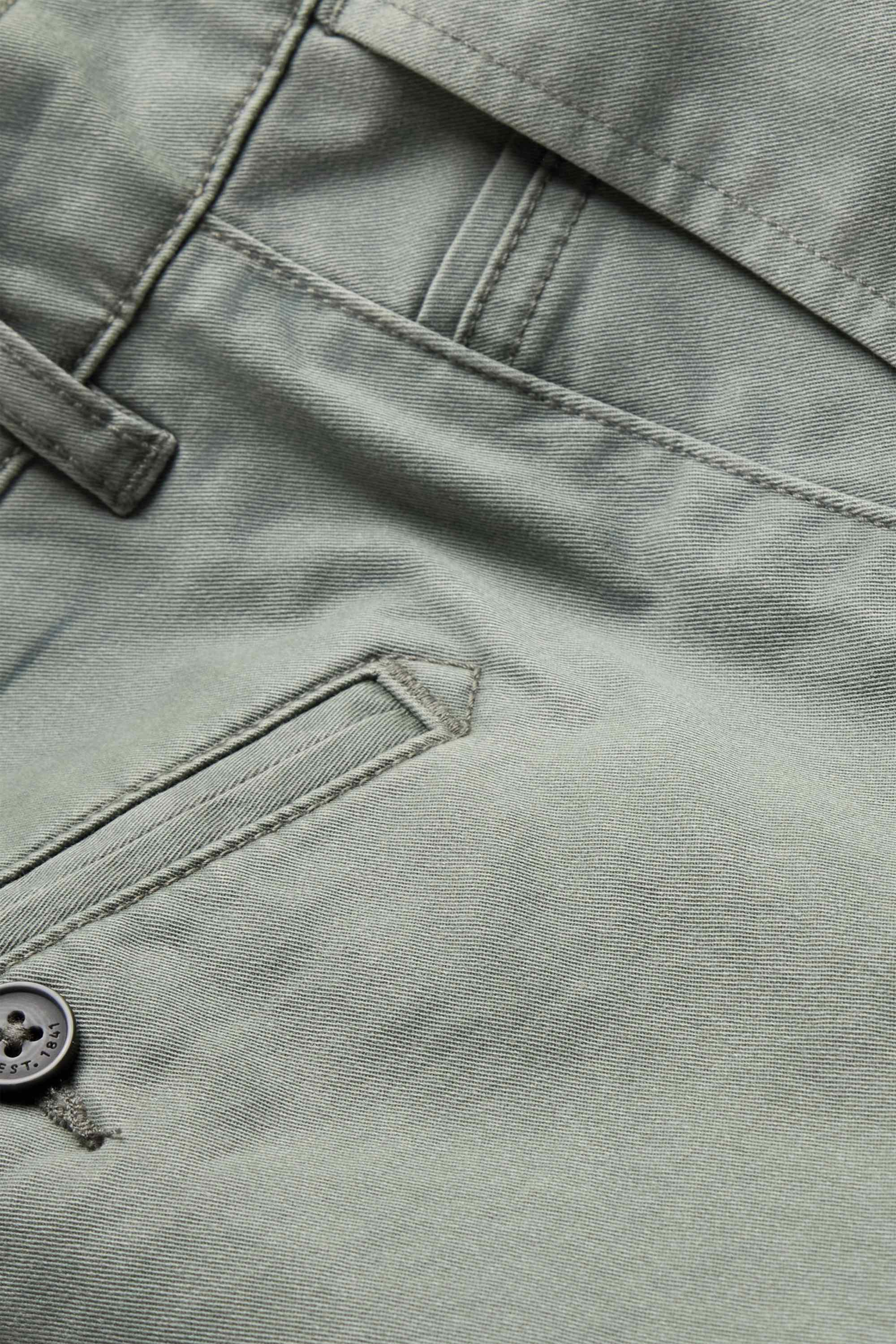 Shorts green