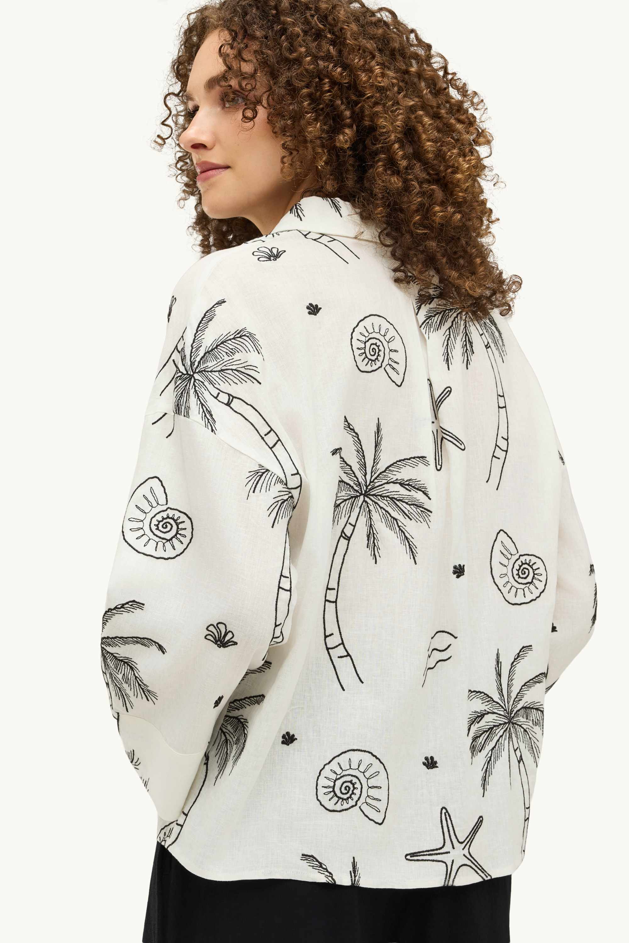 Blouse - linen blend - patterned white / black