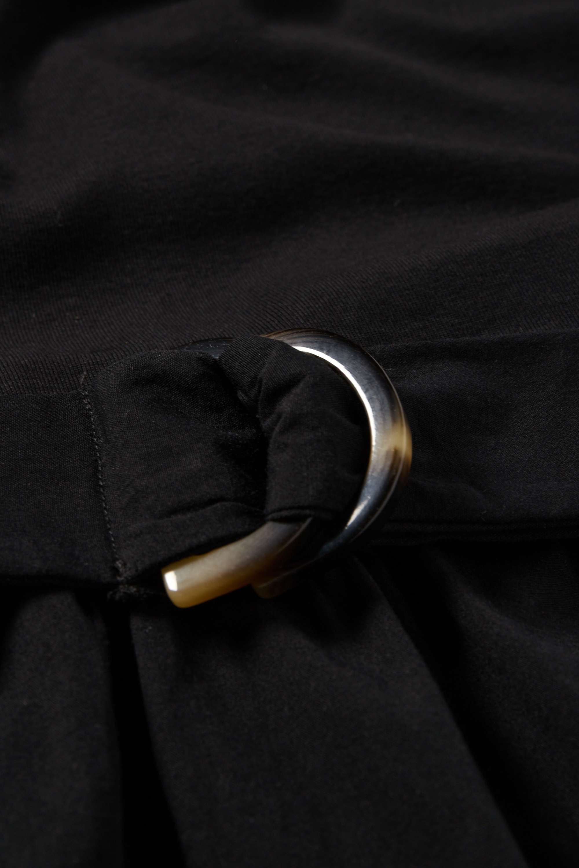 Fit & flare dress with belt black