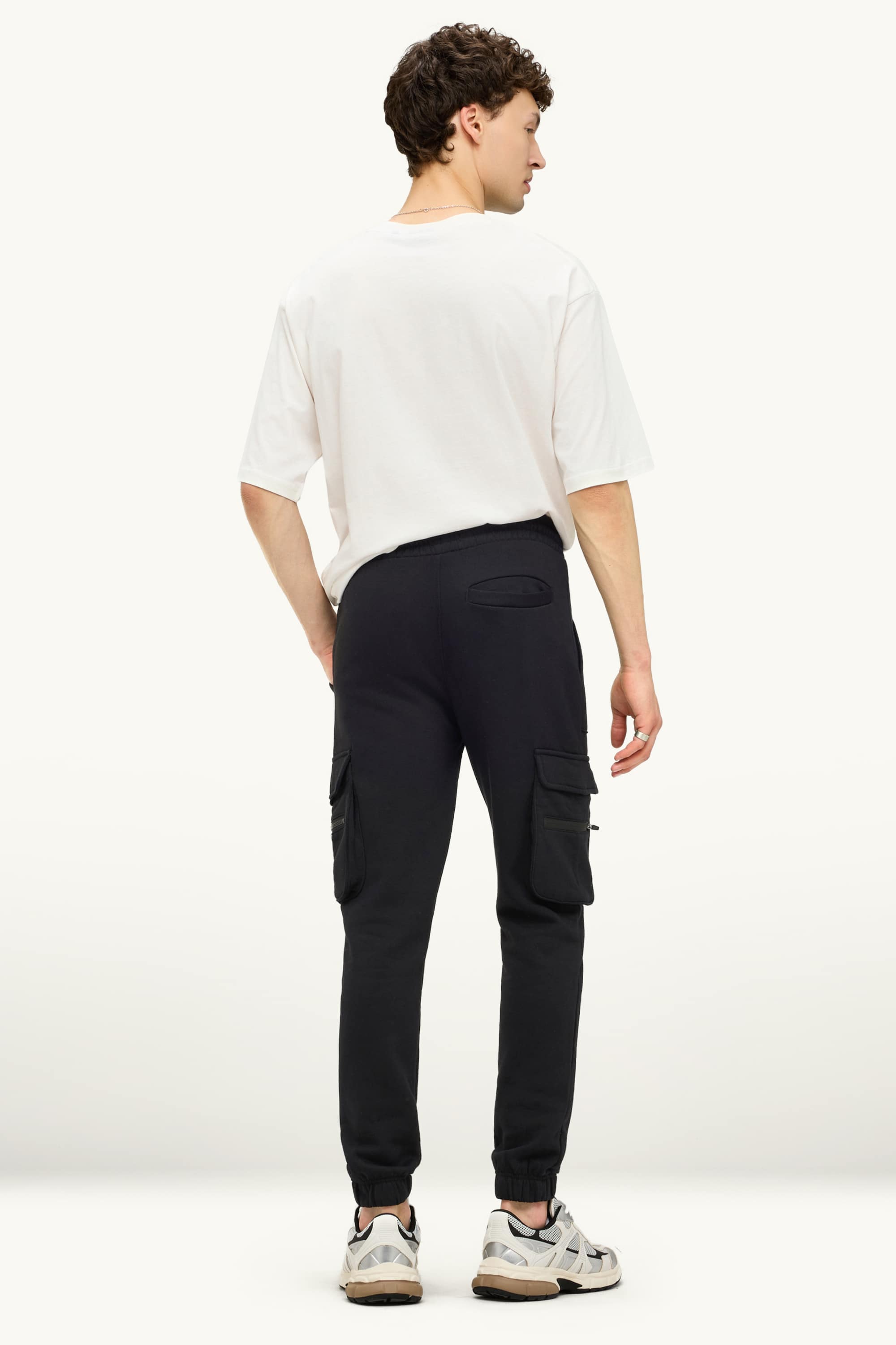 Cargo joggers black