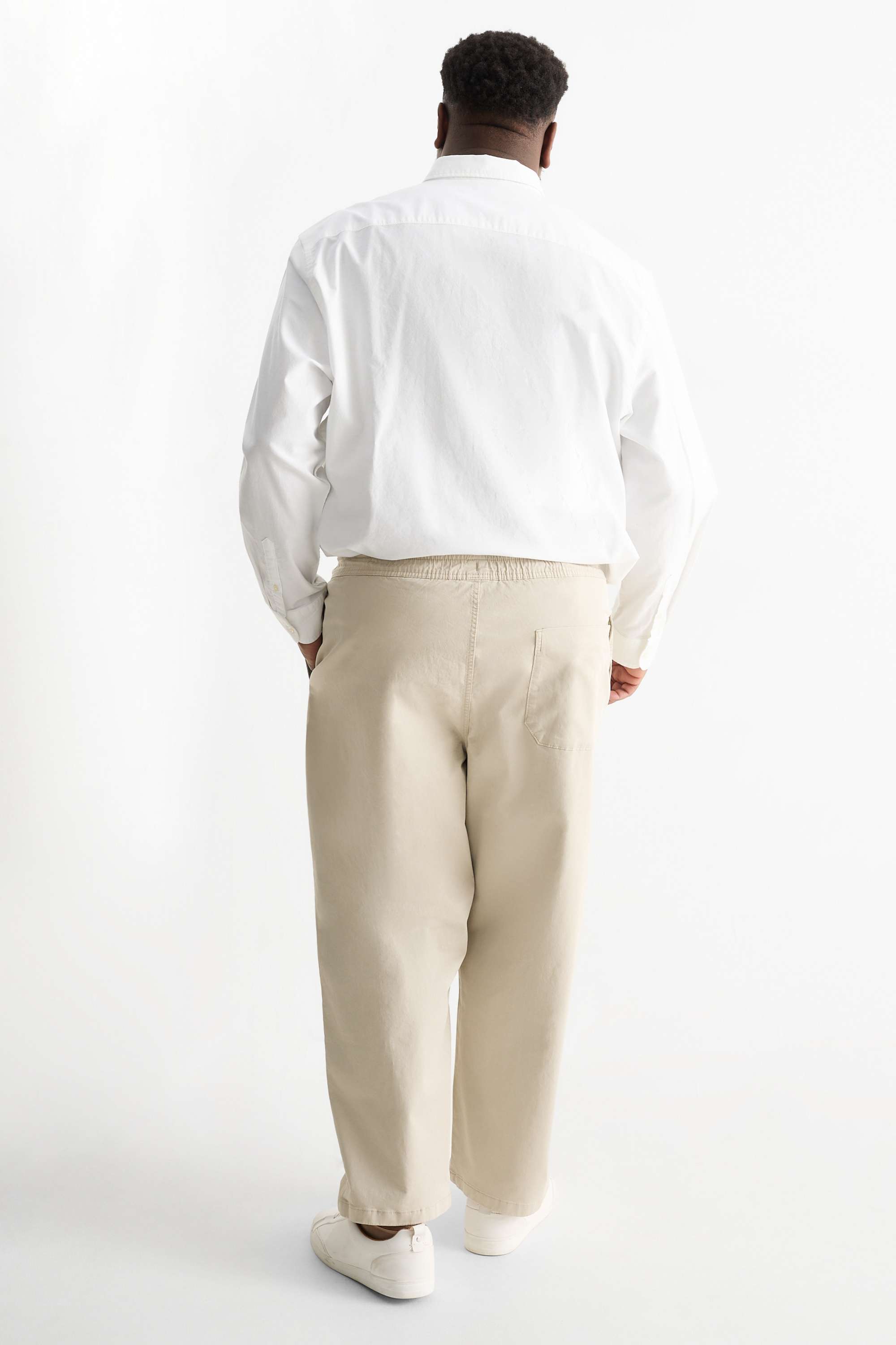 Chinos - relaxed fit light beige