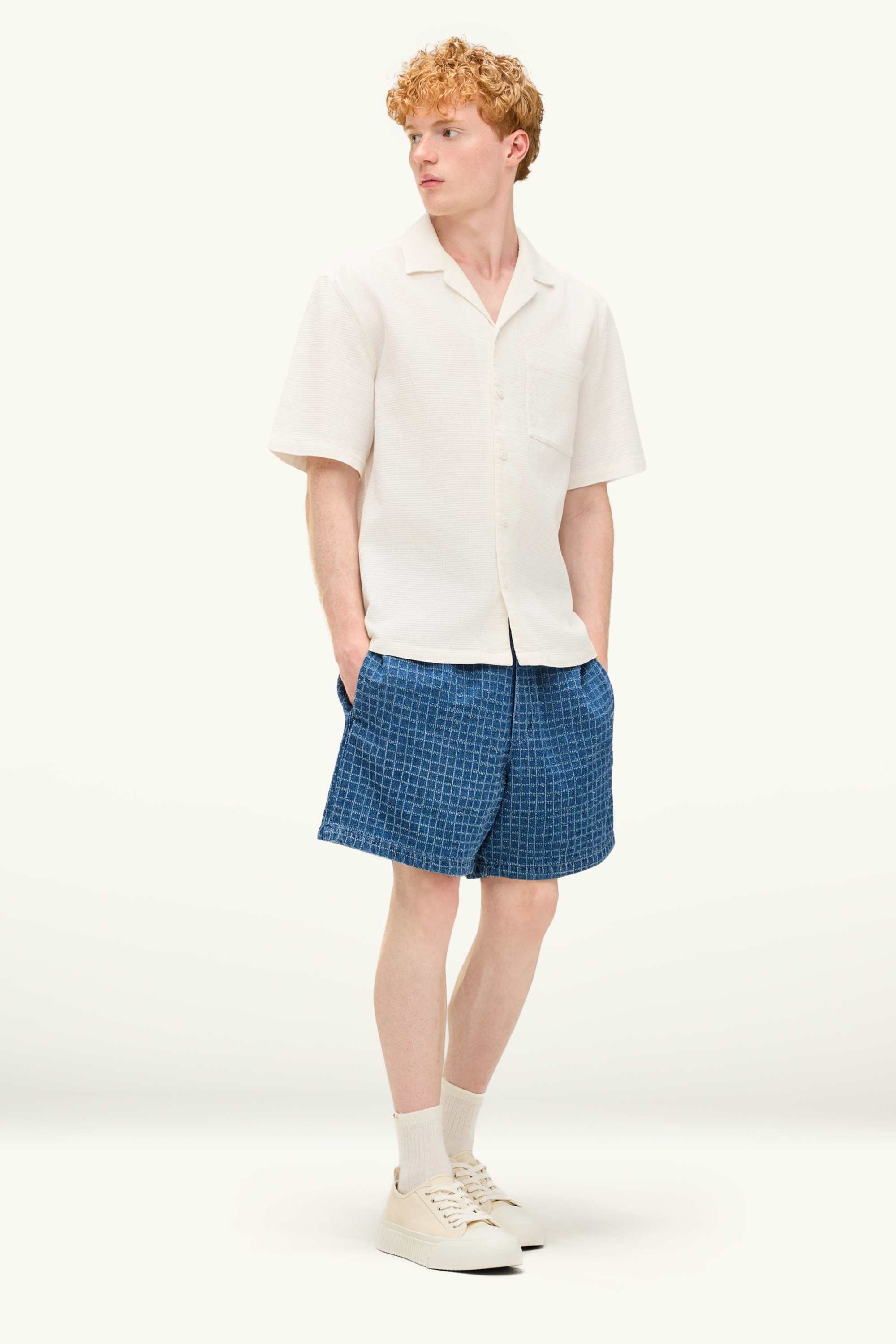 Shirt - relaxed fit - lapel collar - textured white