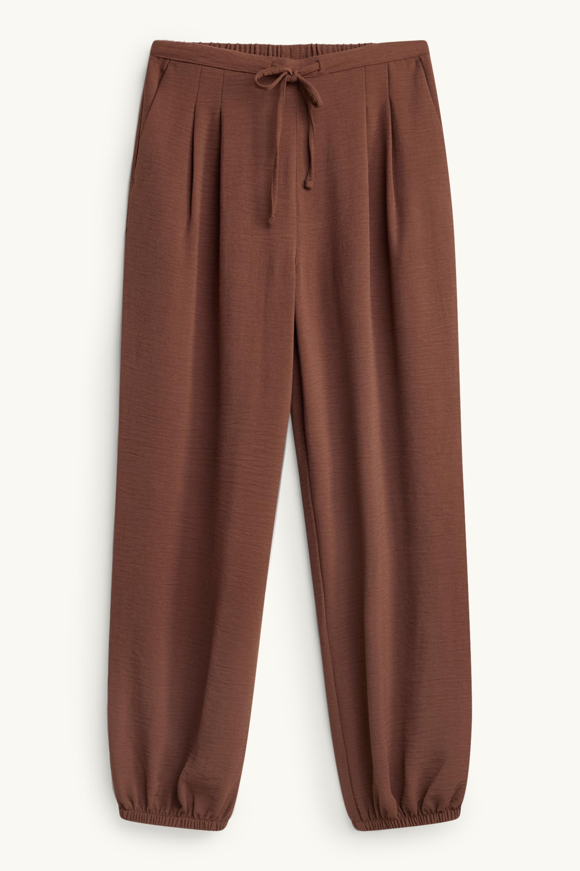 Harem trousers - mid-rise waist - balloon leg brown
