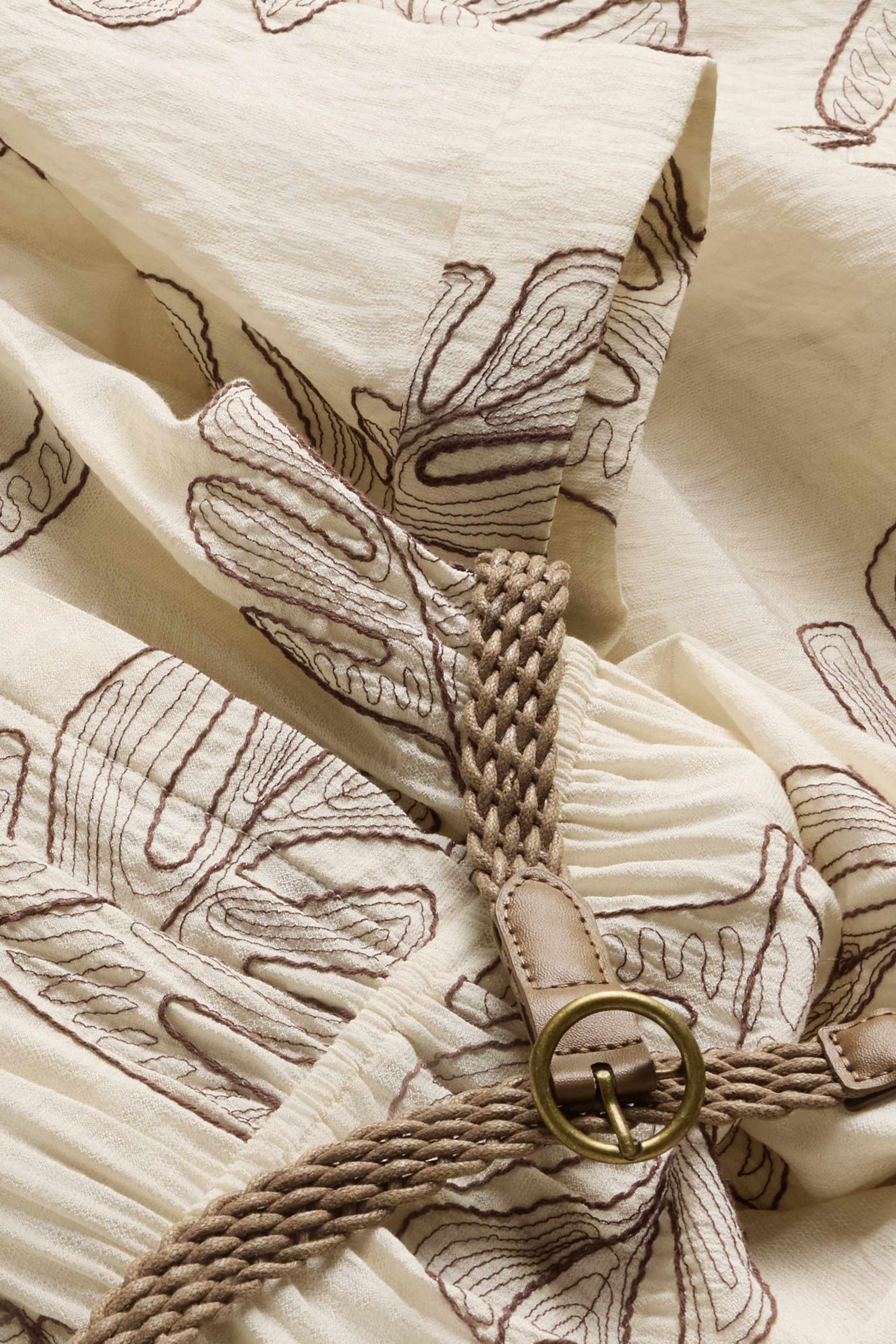 V-neck dress and belt - patterned beige