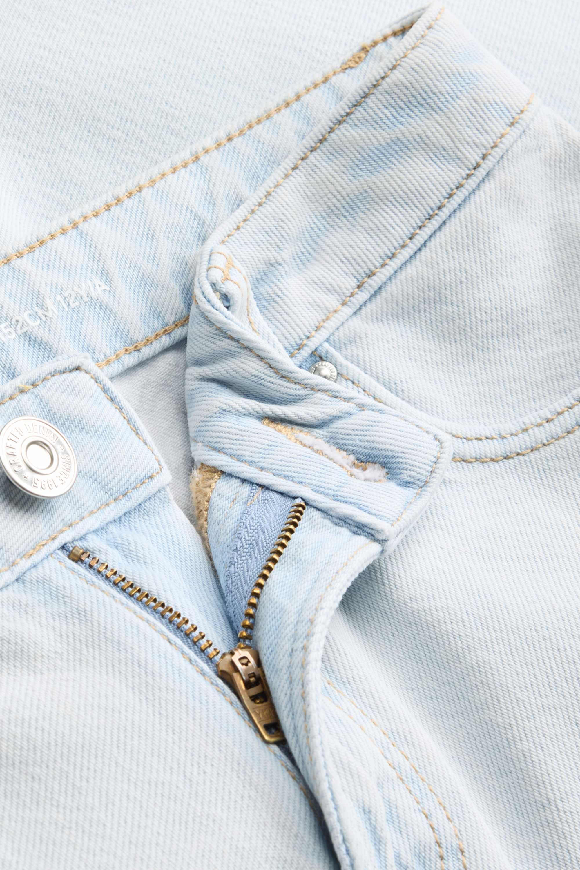 Graffiti - denim shorts light blue