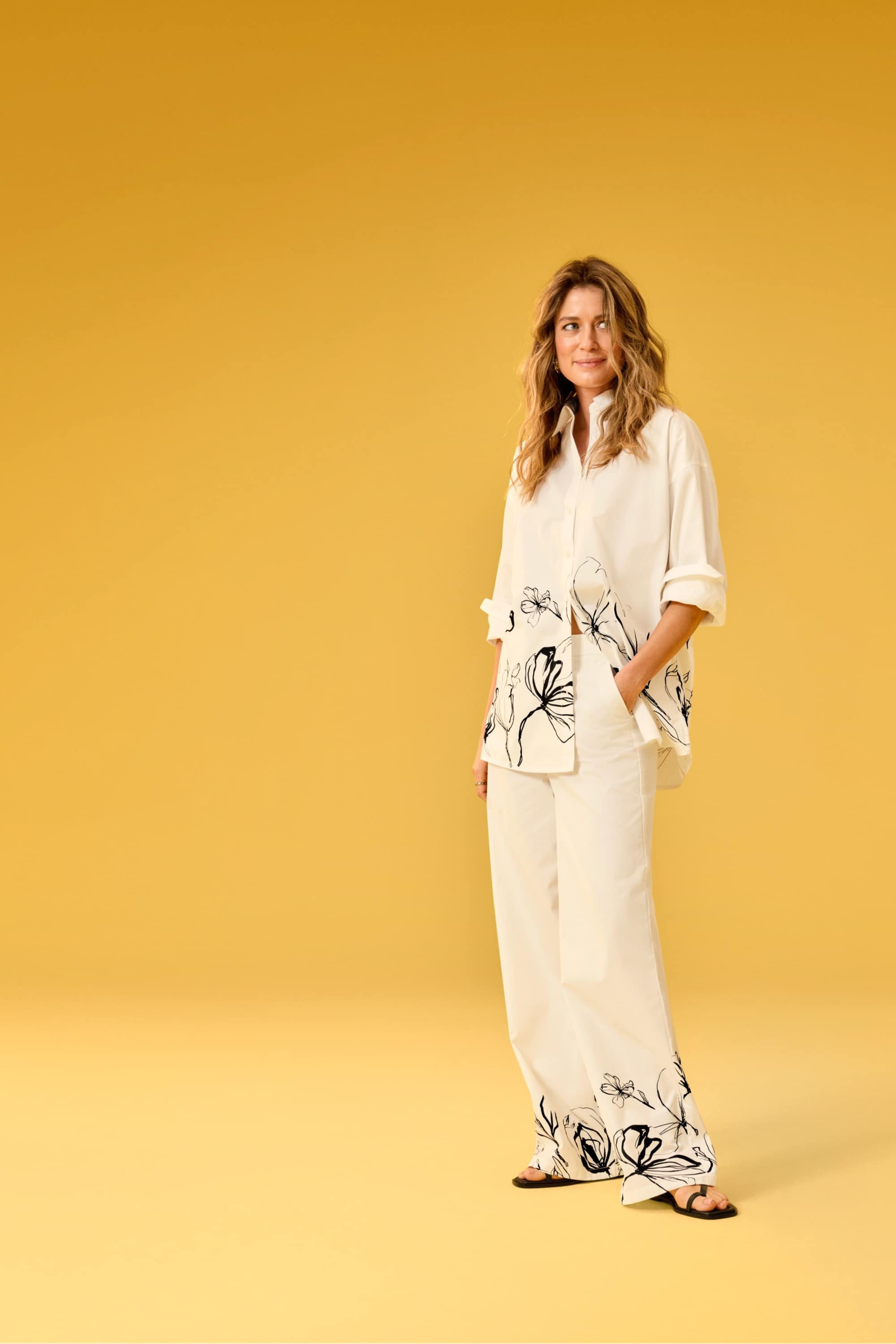 Blouse - floral white