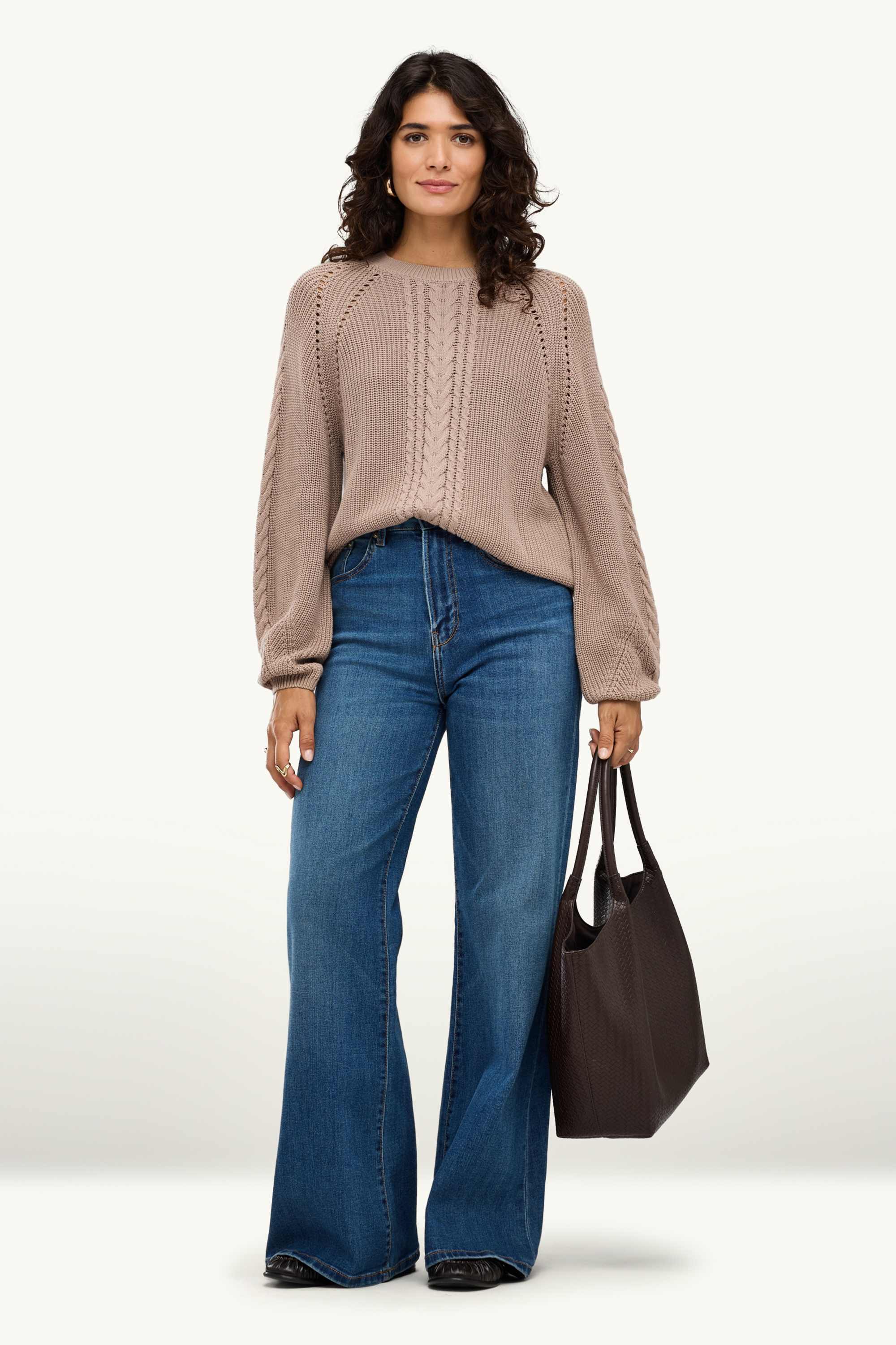 Jumper - cable knit pattern - ribbed beige