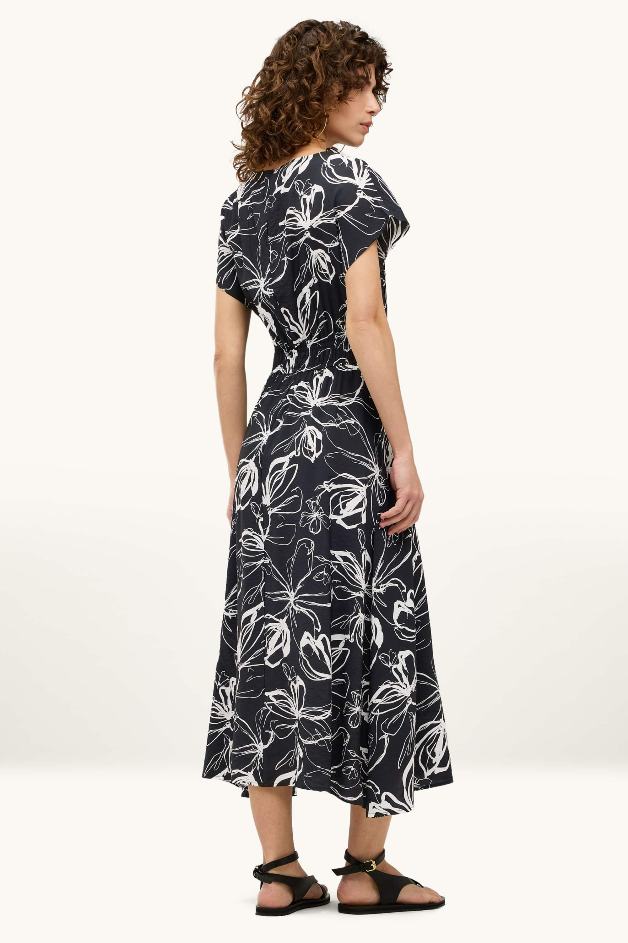Fit & flare dress - floral - textured black