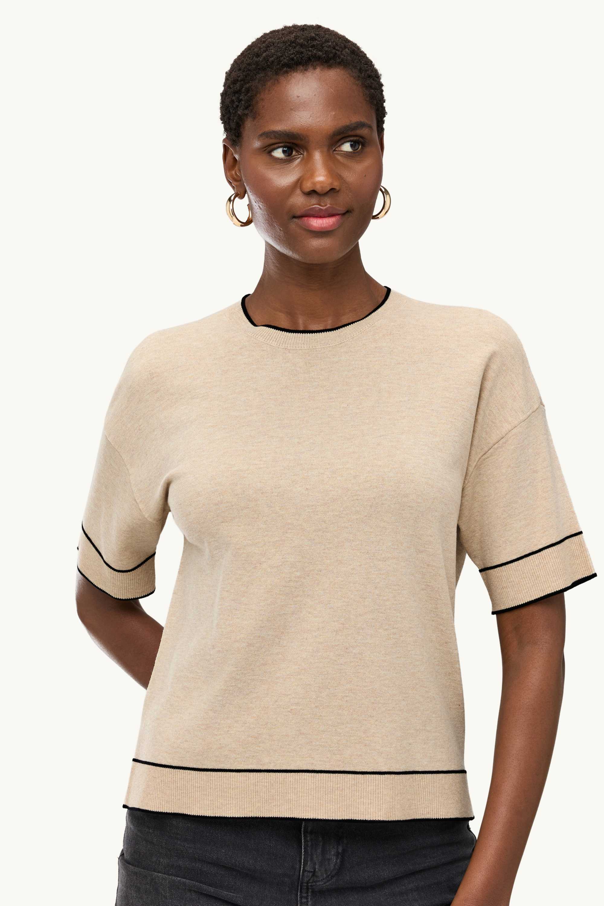 Jumper - short sleeve sand-coloured