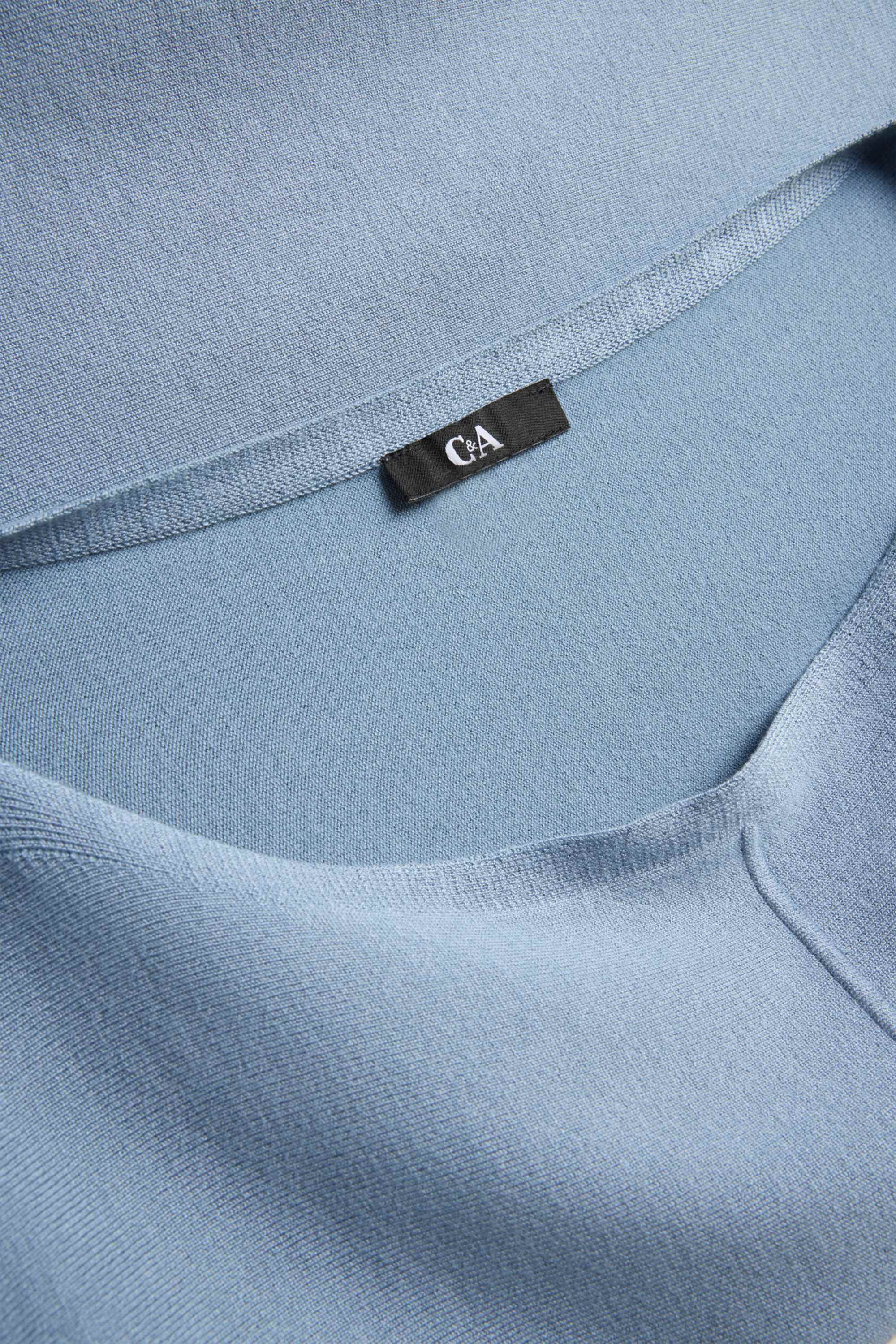 Fine knit jumper light blue