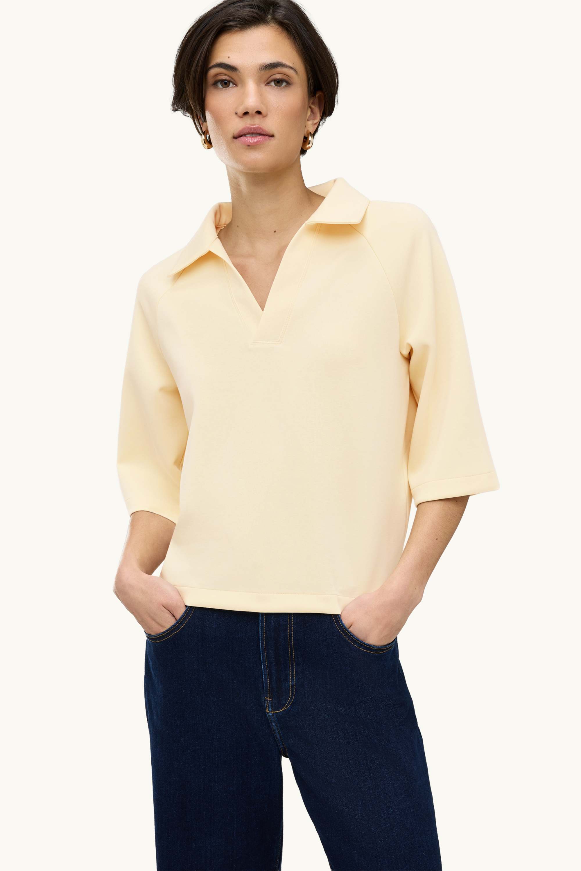 Sweatshirt light yellow