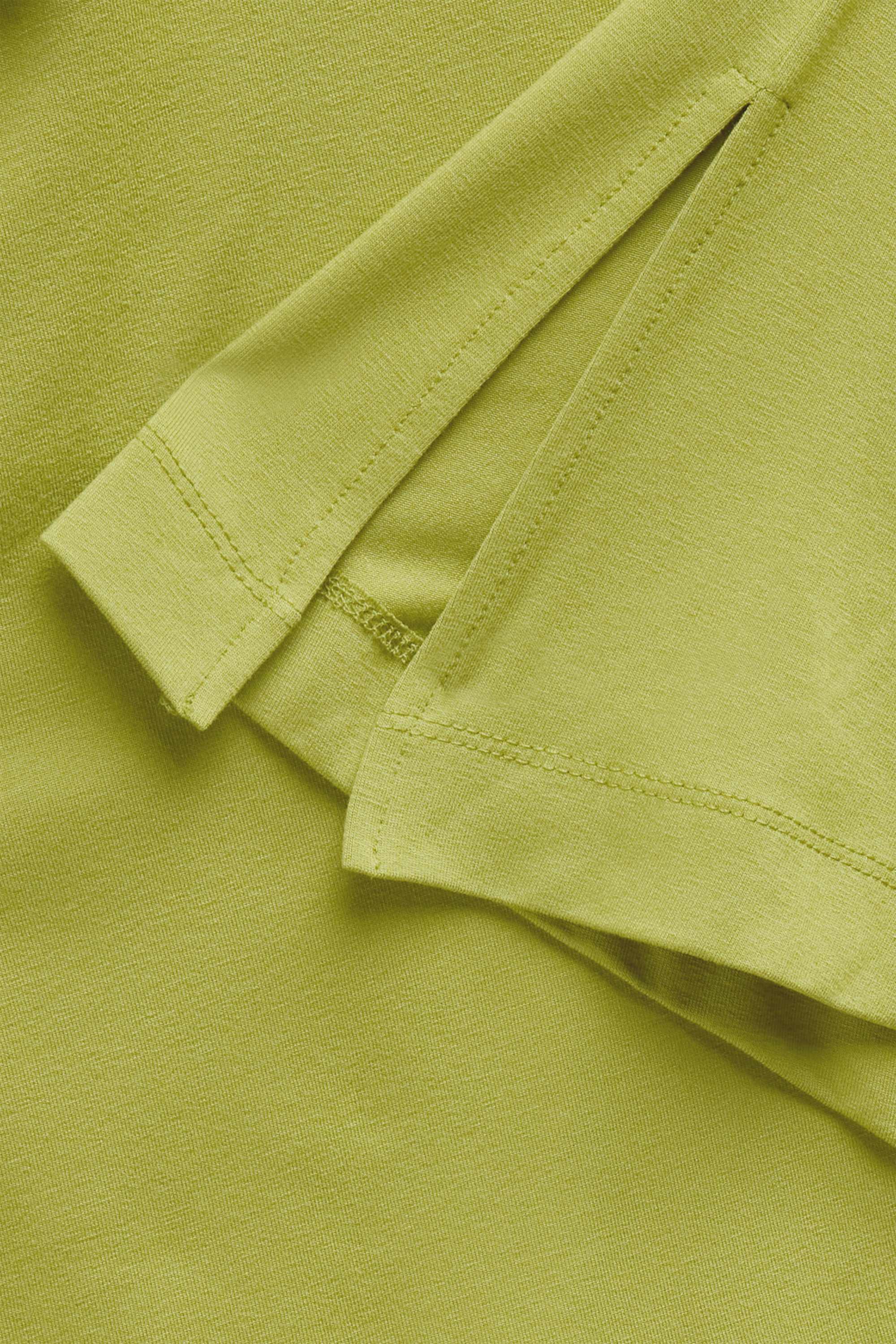 V-neck T-shirt - relaxed fit light green