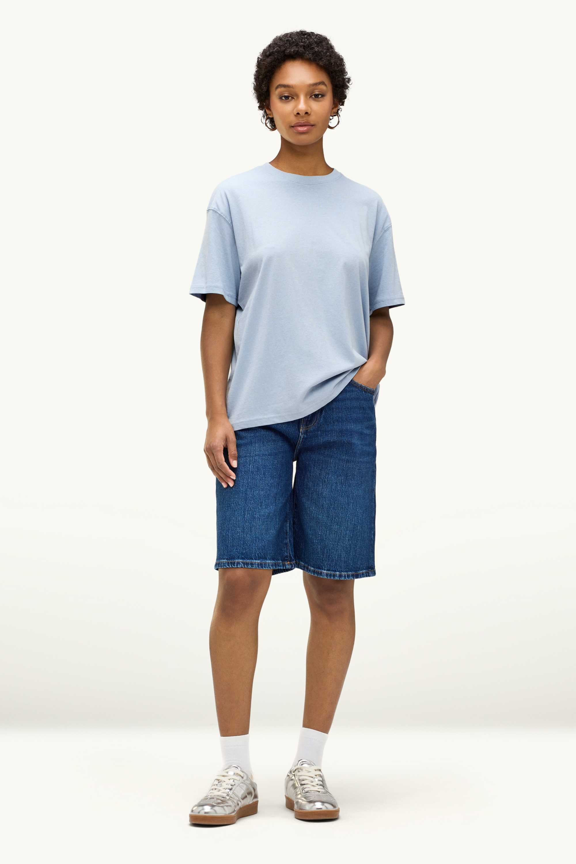 T-shirt - oversized light blue