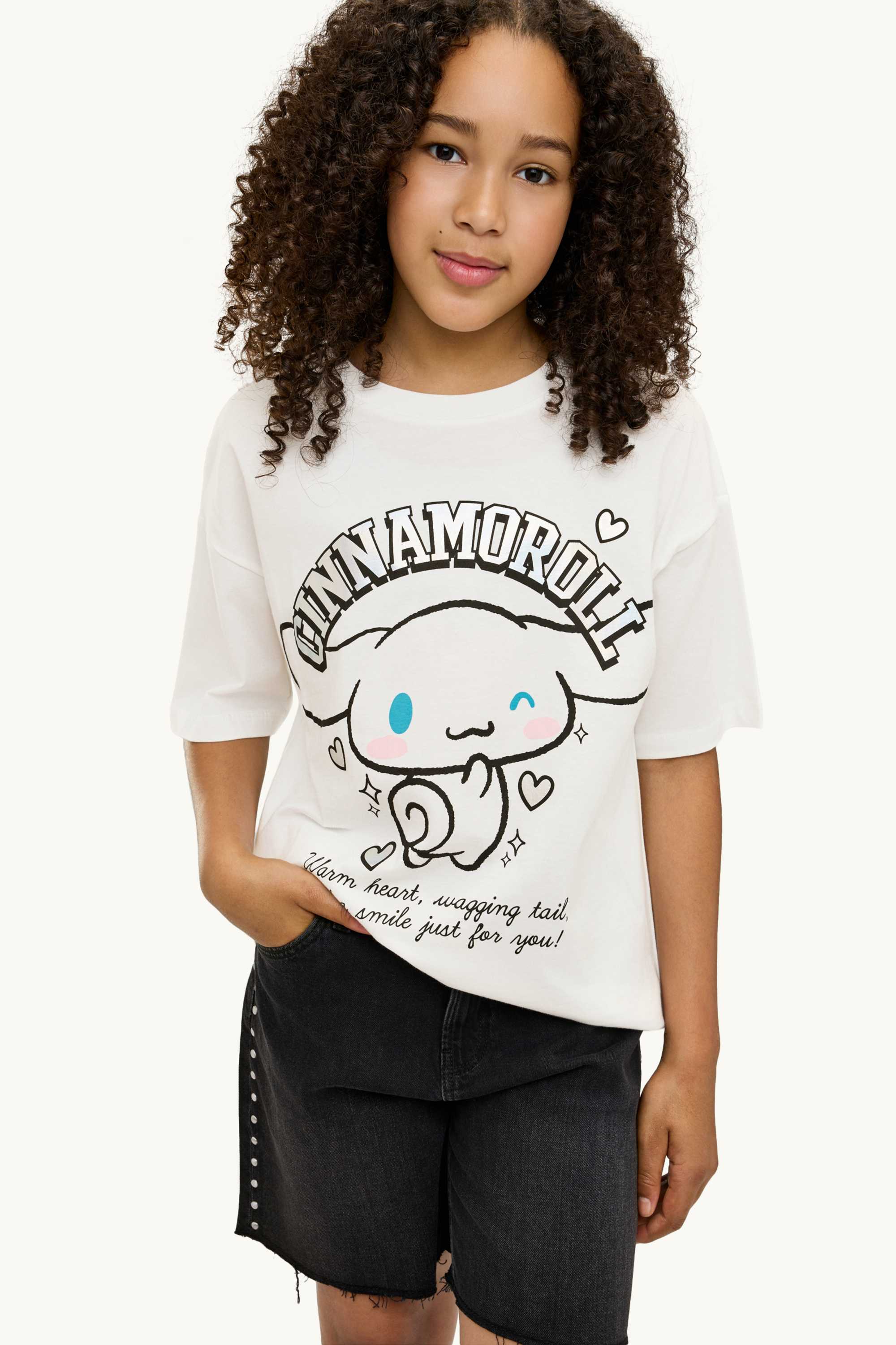 Cinnamoroll - short sleeve T-shirt - shiny white