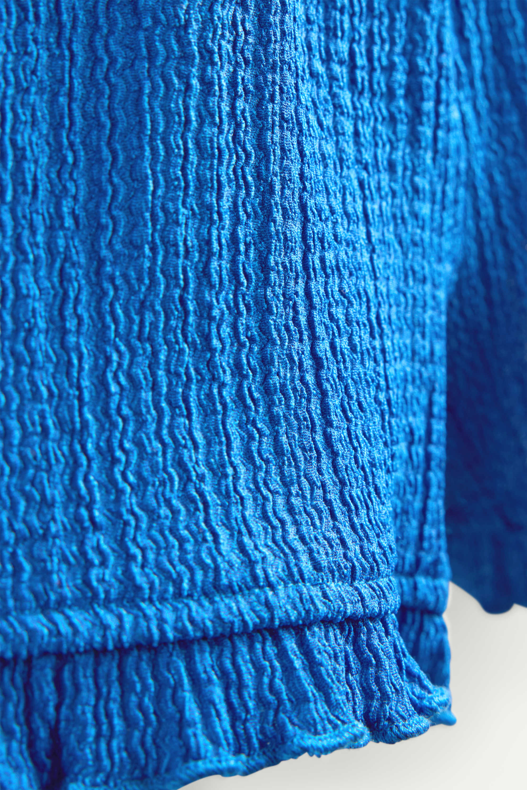 Shorts - textured blue