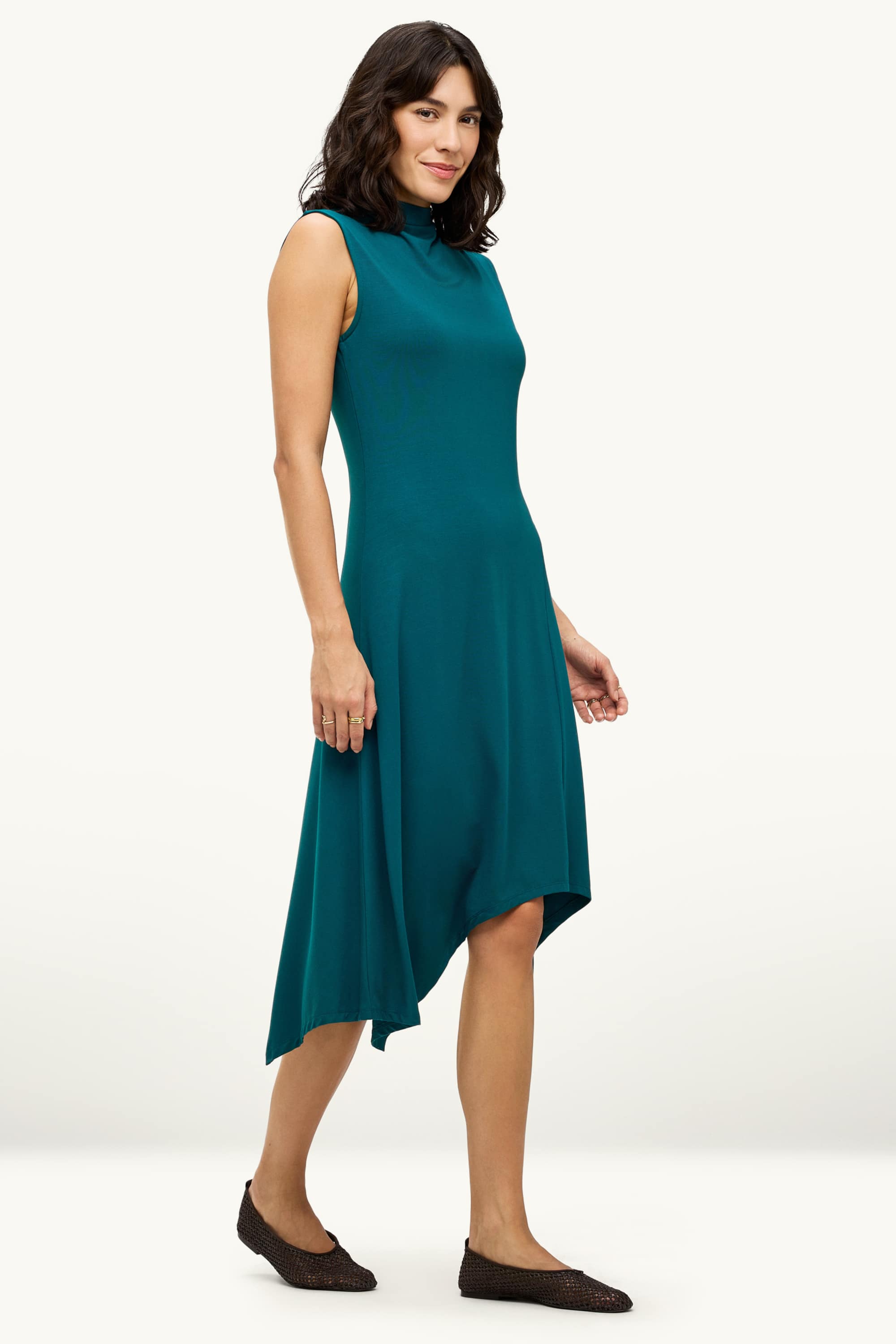 Viscose dress - straight fit green