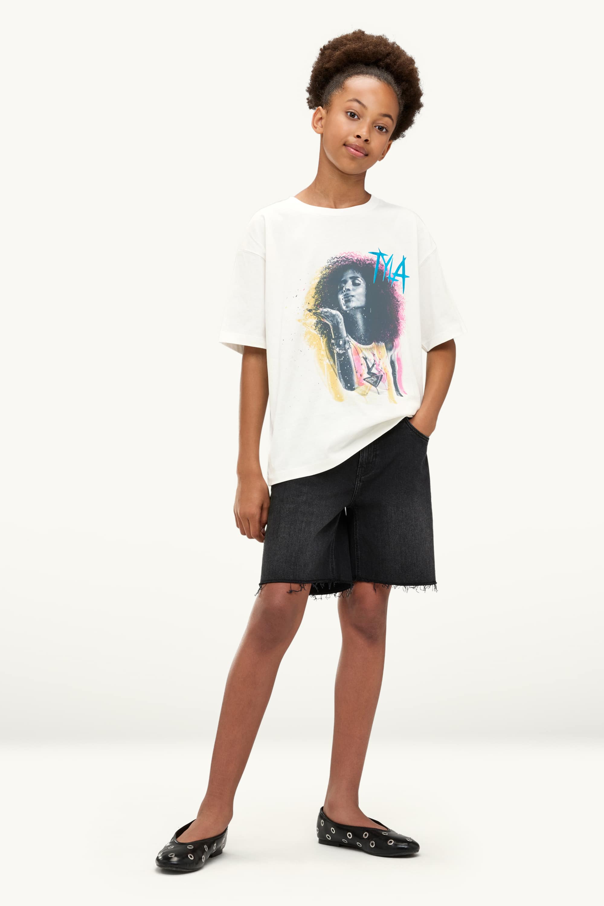 Blackpink - short sleeve T-shirt - shiny white