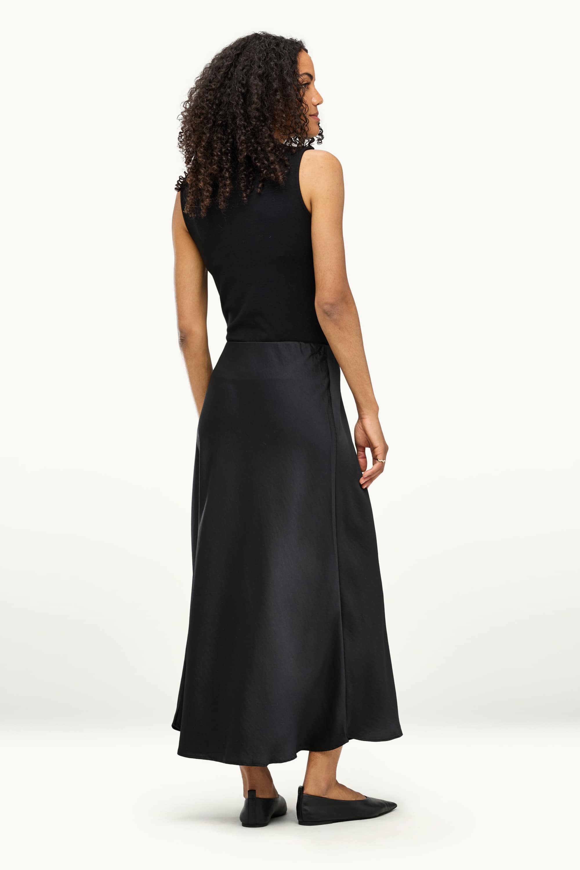 Satin skirt black
