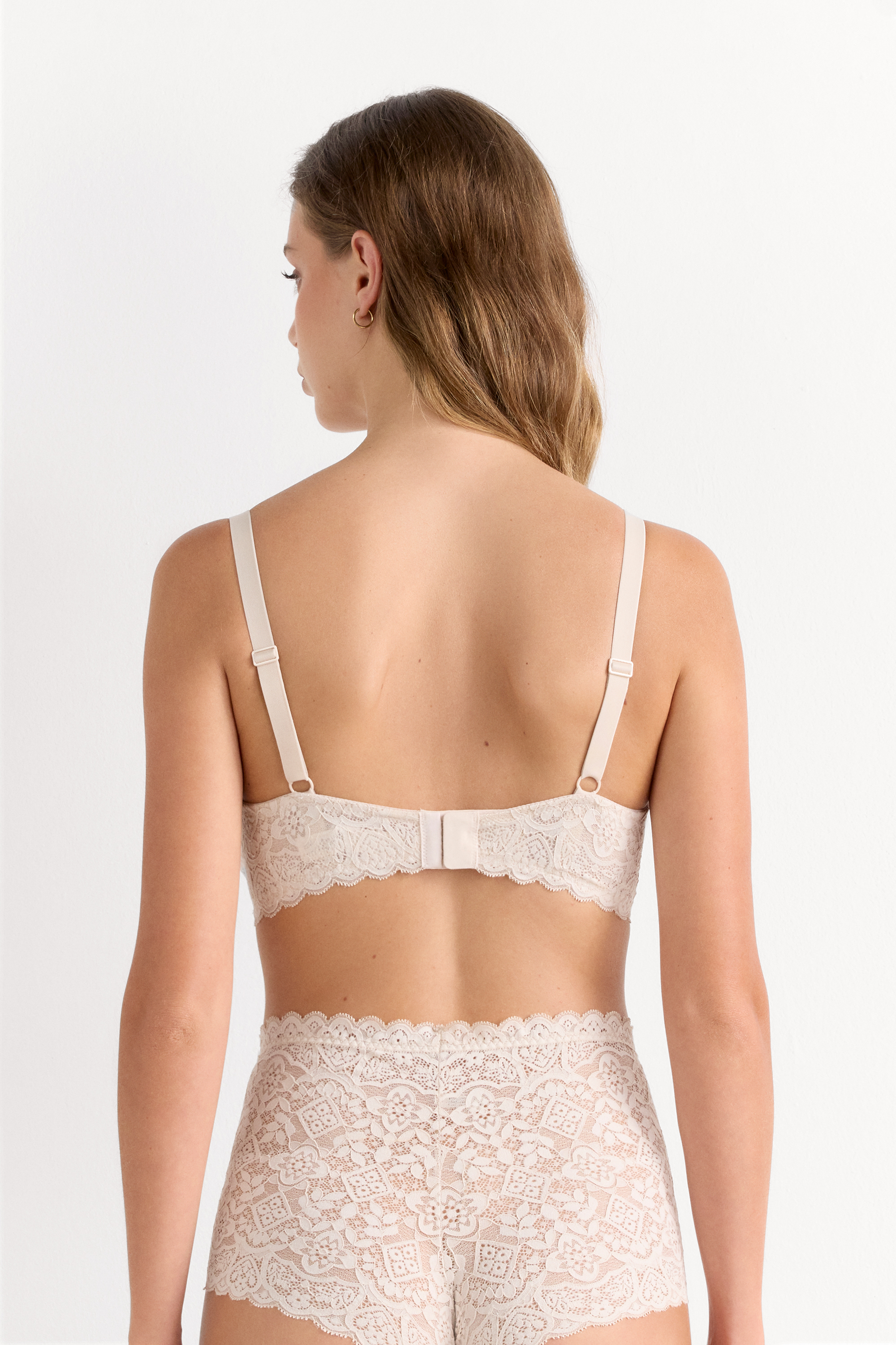 Francesca Lace Balconette Bra