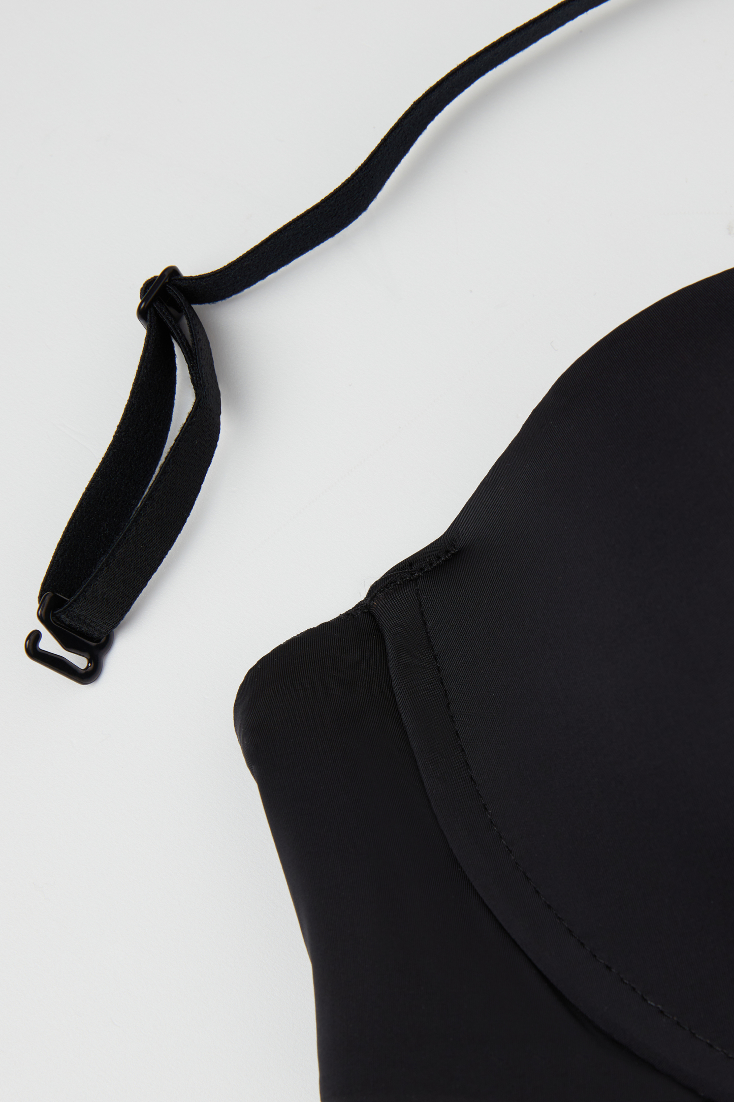 Monica Bandeau Bra in Ultralight Microfiber