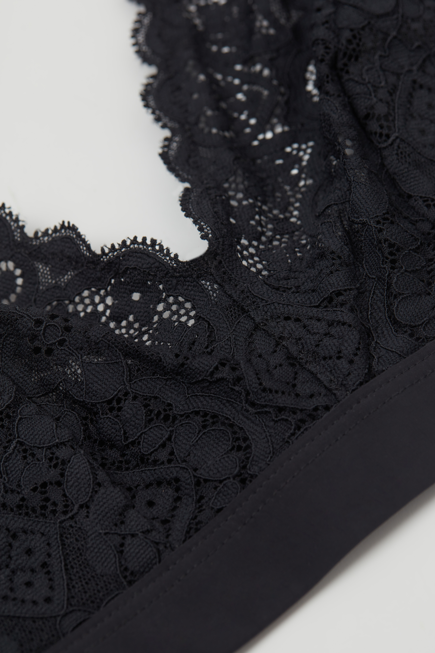 Lara Lace Triangle Bra