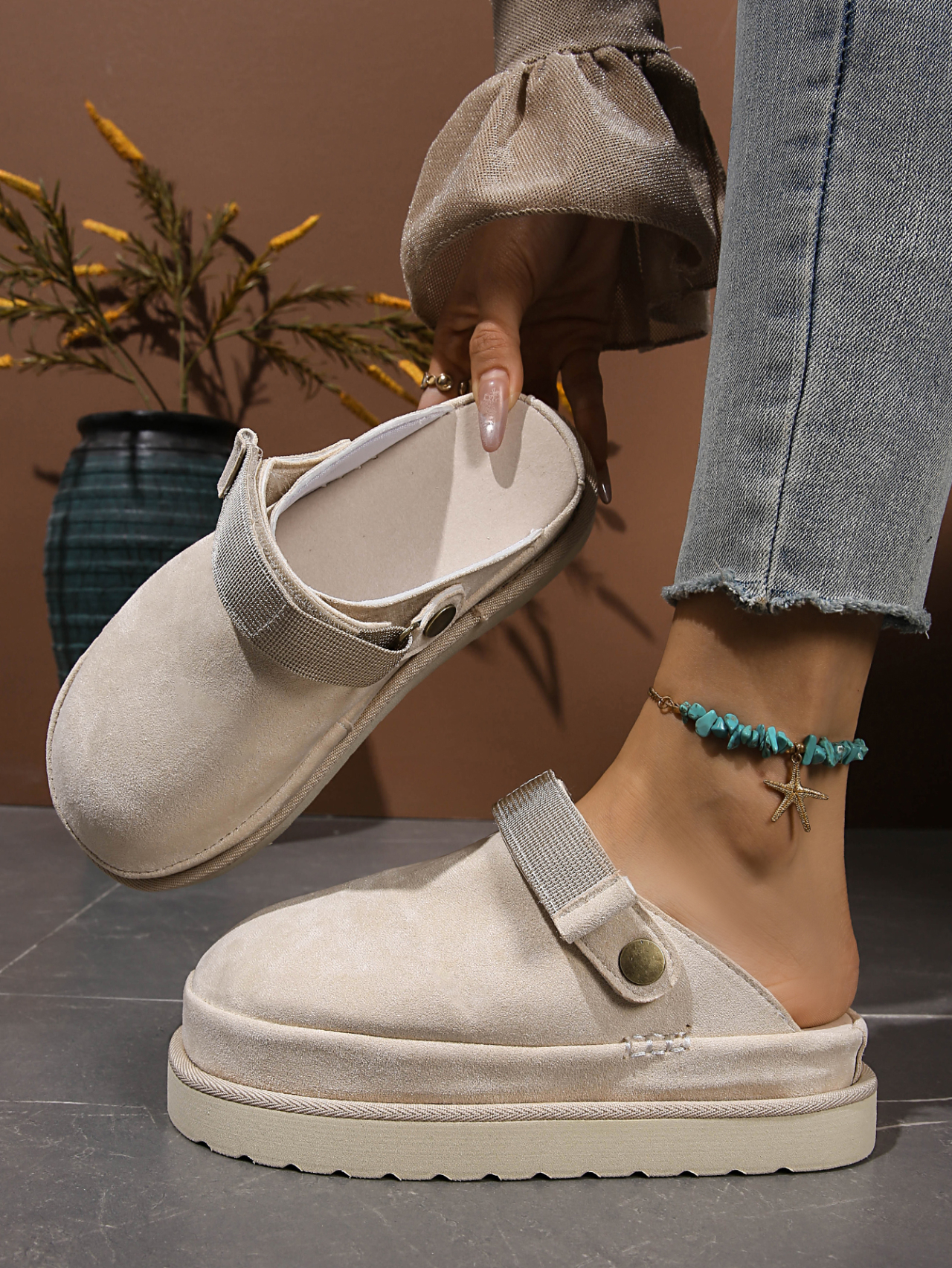 Birkenstock-Style Closed-Toe Mules | Faux Suede Platform Mules with Adjustable Heel Strap – Casual Indoor/Outdoor Slip-Ons