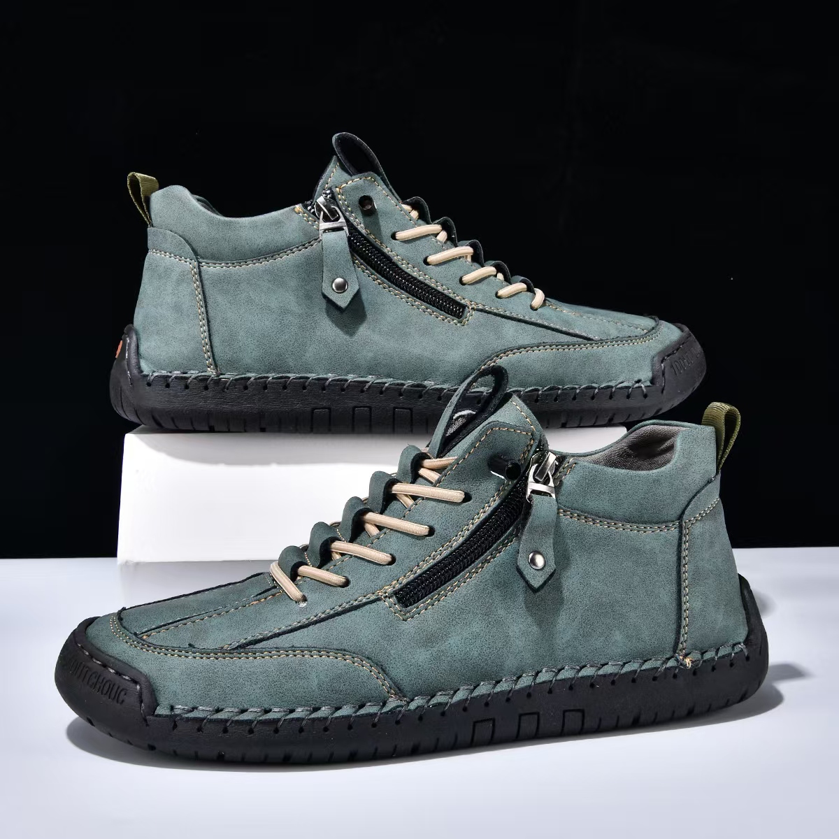 ⏰ Clearance Sale – 70% Off 🔥 Men's Outdoor Casual Boots – Genuine leather, wide toe box, zipper for easy on/off