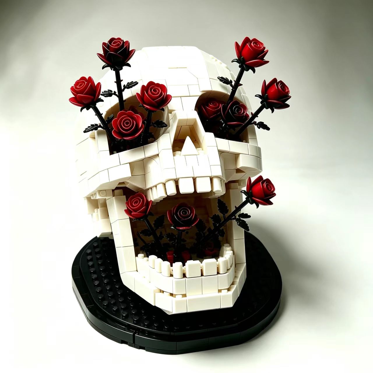 Skull & Red Roses Building Set