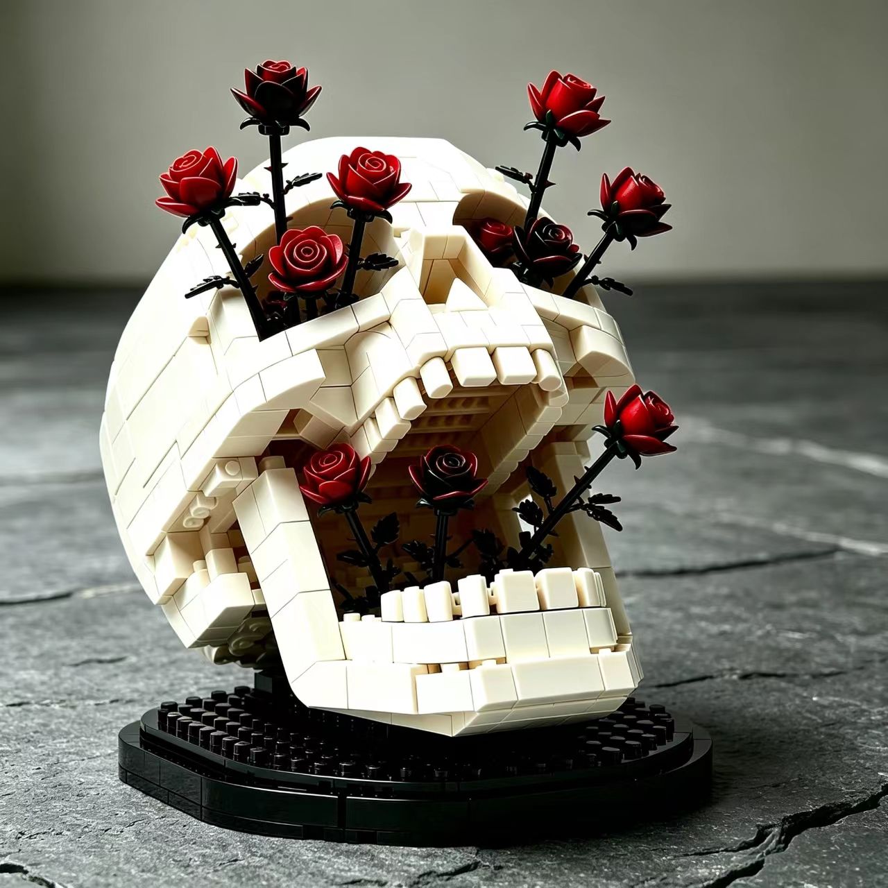 Skull & Red Roses Building Set