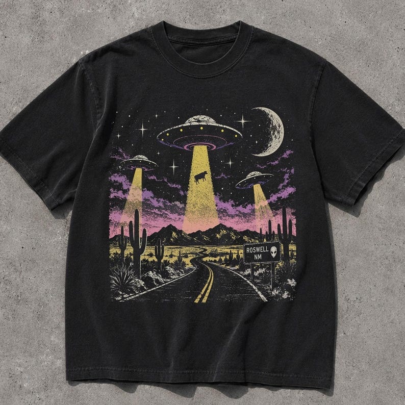 Desert UFO Abduction Graphic T‑Shirt