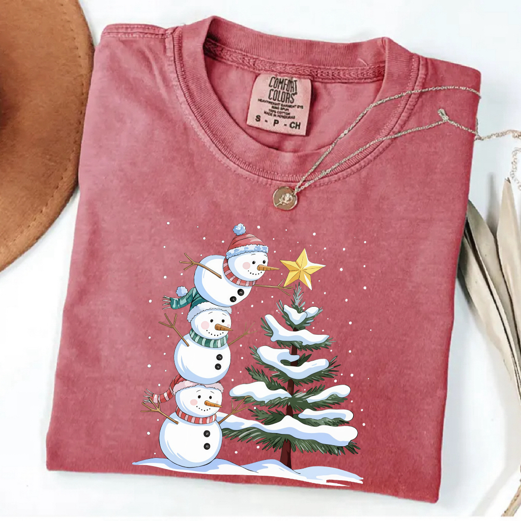 Comfort Colors Cute Christmas Snowman T-shirt-Magmoo
