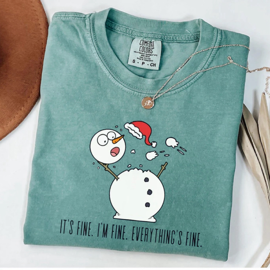 Funny Snowman Everything's Fine Christmas T-shirt-Magmoo