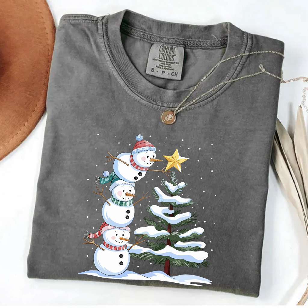 Comfort Colors Cute Christmas Snowman T-shirt-Magmoo
