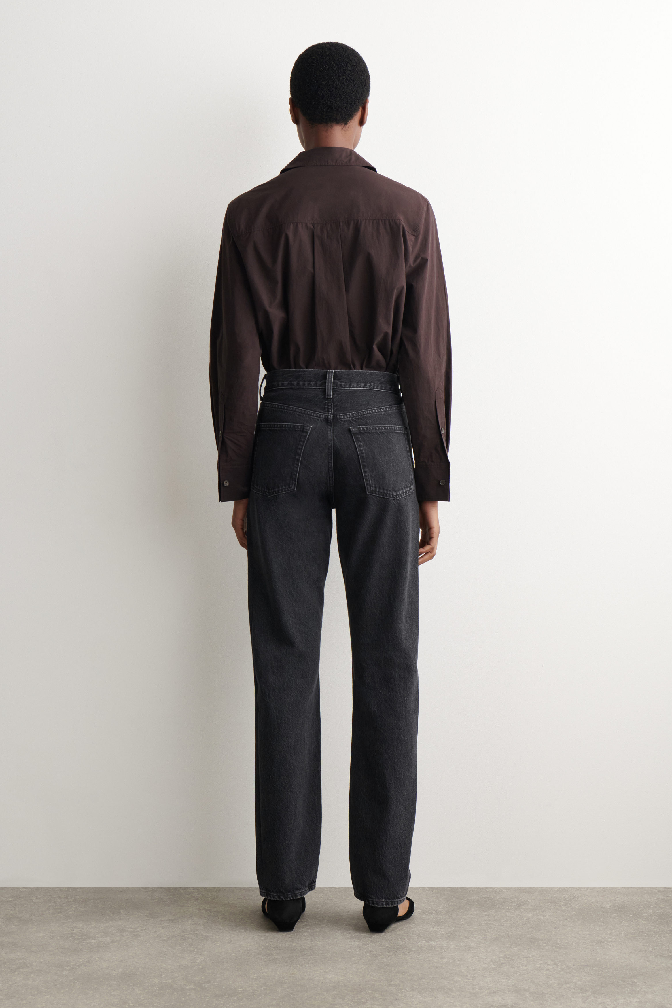 PIPELINE SLIM-LEG JEANS - BLACK