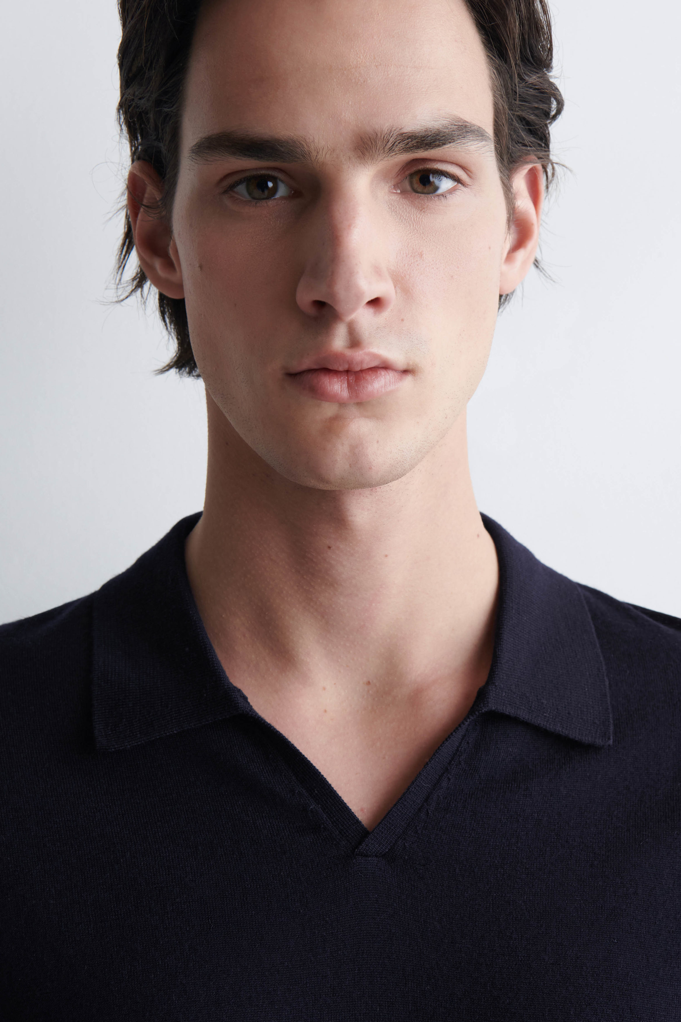 OPEN-COLLAR MERINO WOOL POLO SHIRT - NAVY