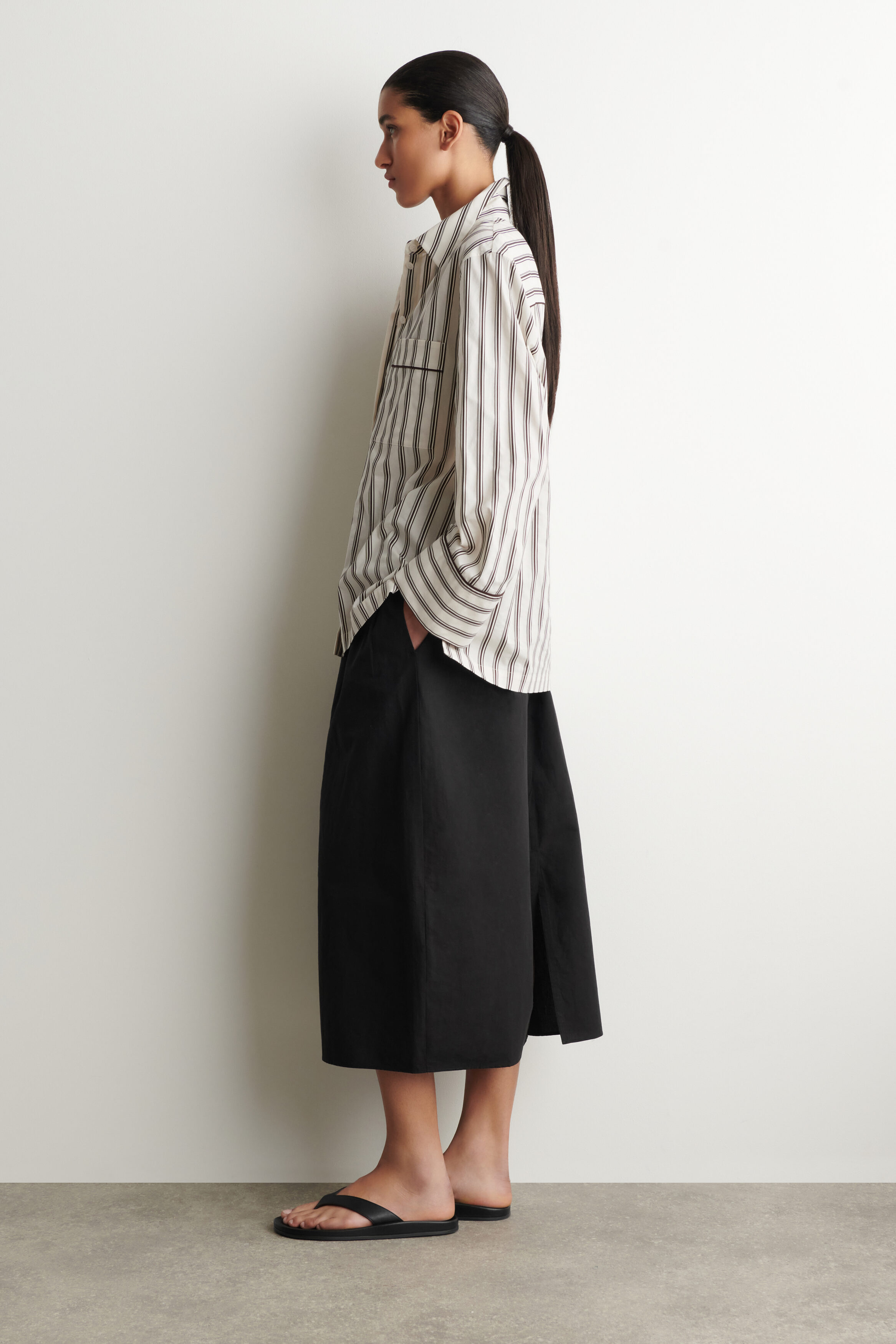 PIPED STRIPED COTTON SHIRT - WHITE / BROWN / STRIPED